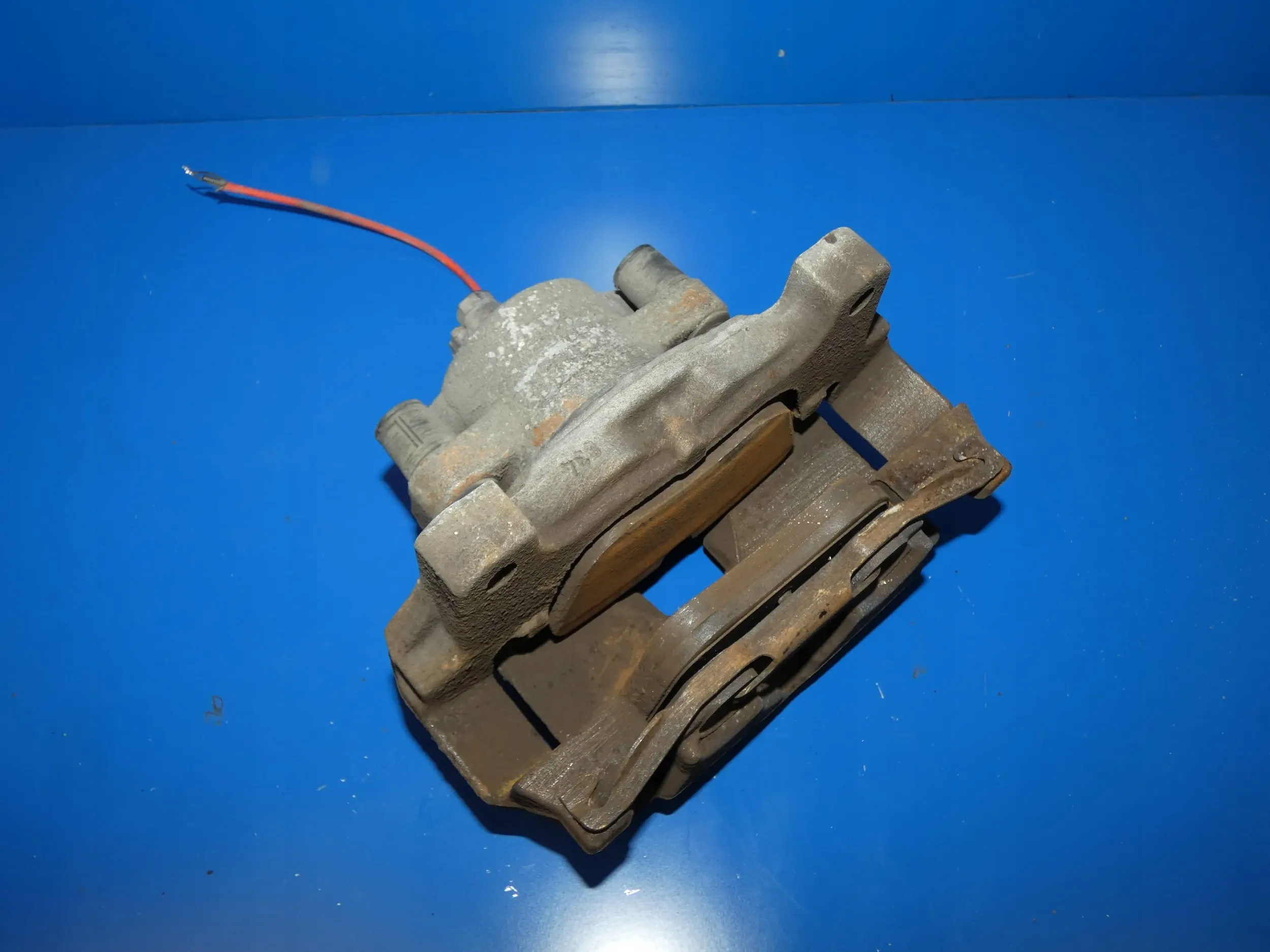 JAGUAR XE X760 caliper brake left front front
