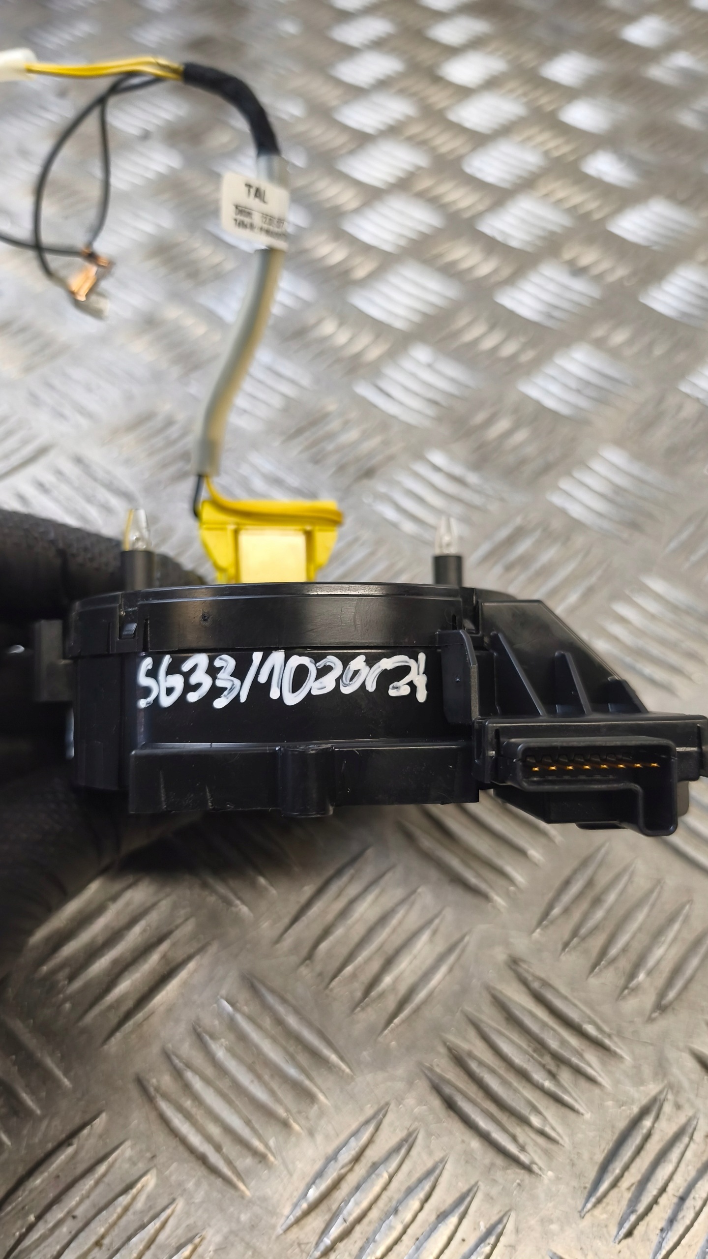 ring airbag ZWIJAK VW JETTA 2007r 1K0959653C