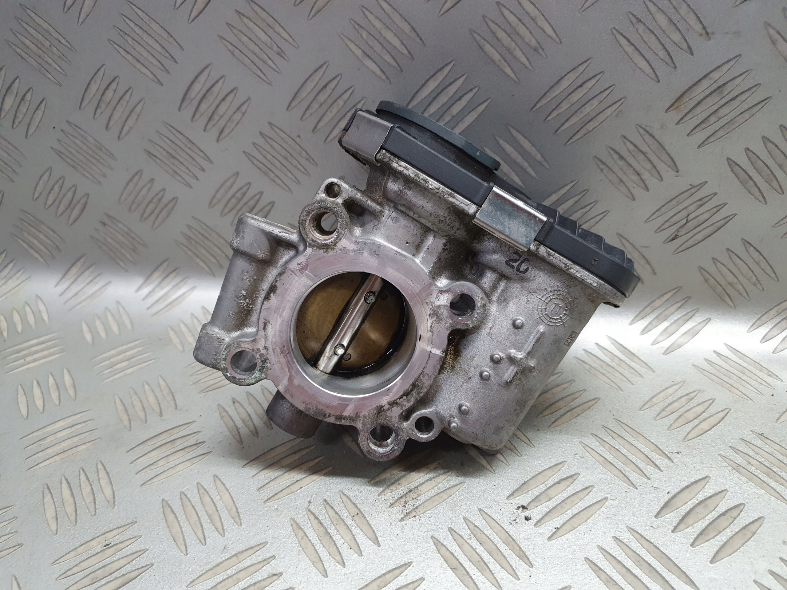 55565489 - ДРОССЕЛЬНАЯ ЗАСЛОНКА OPEL ASTRA J 1.4 TURBO
