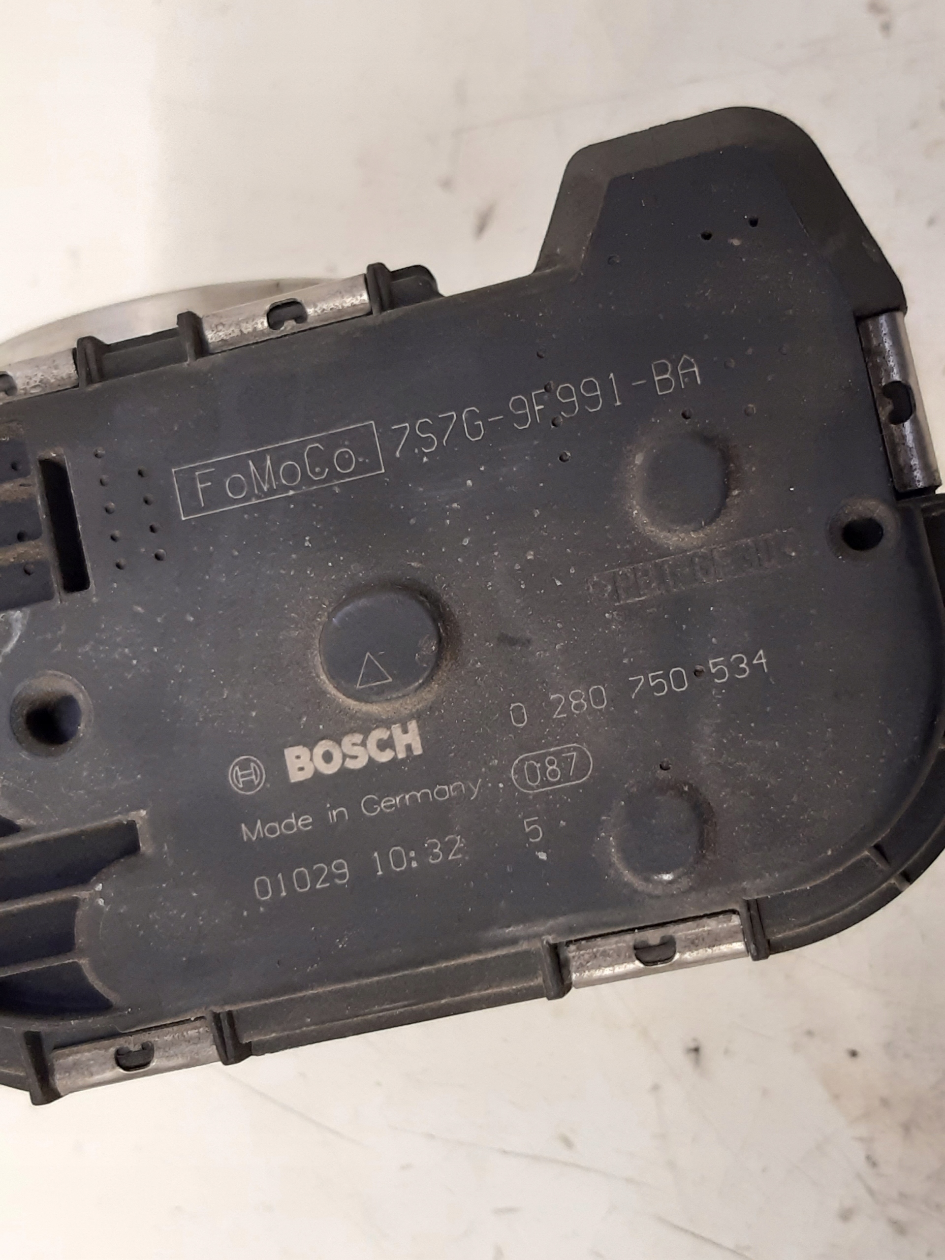 throttle flap 7S7G9F991BA Ford C-MAX