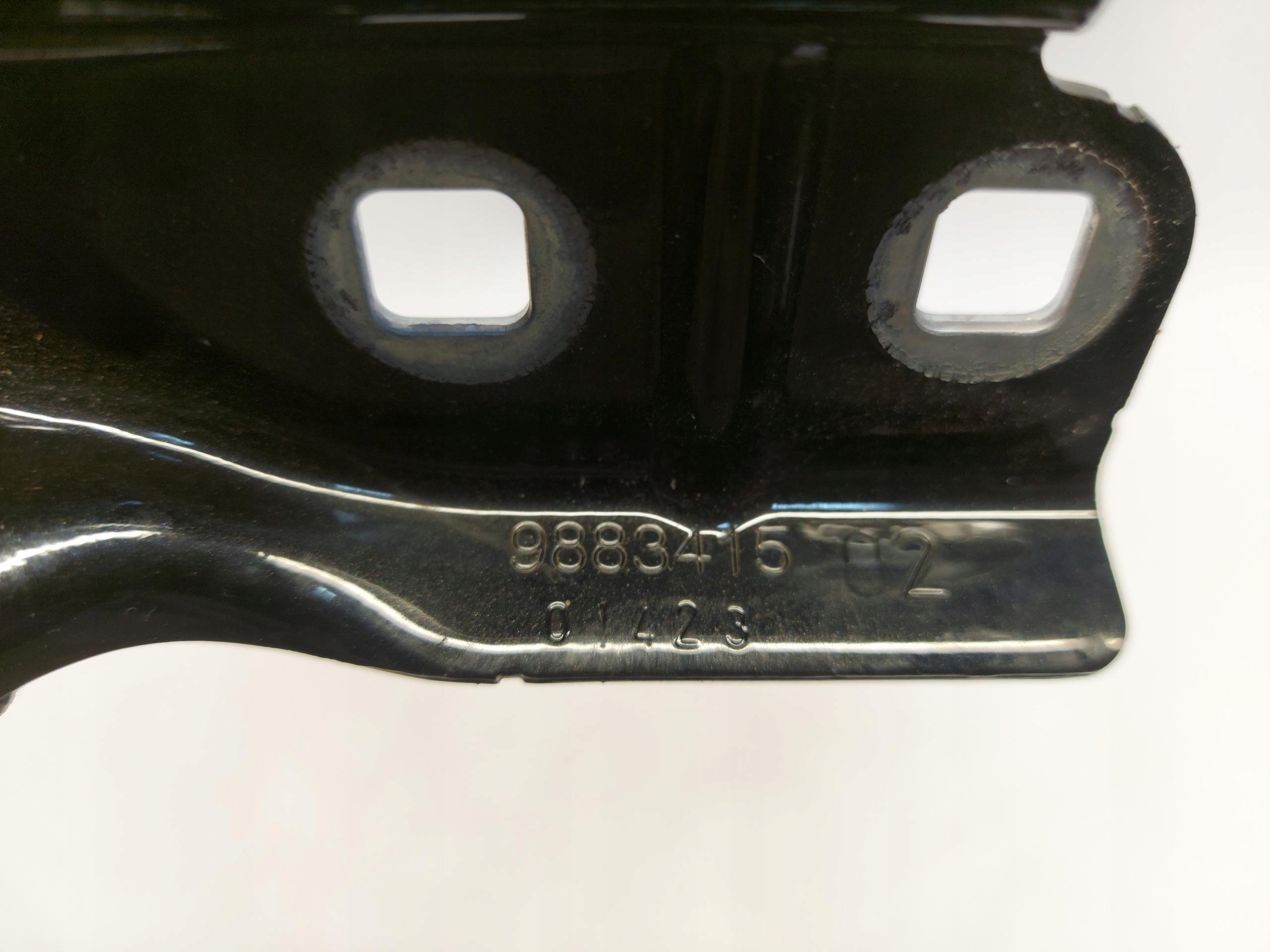 BMW iX1 X1 U11 Support plaque SILOWNIKA du capot 9883415