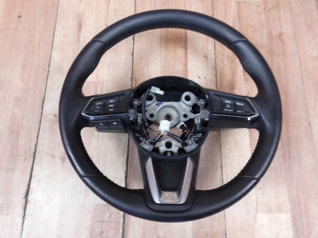 Mazda CX-5 II KF 2018-2022 lenkrad B63M