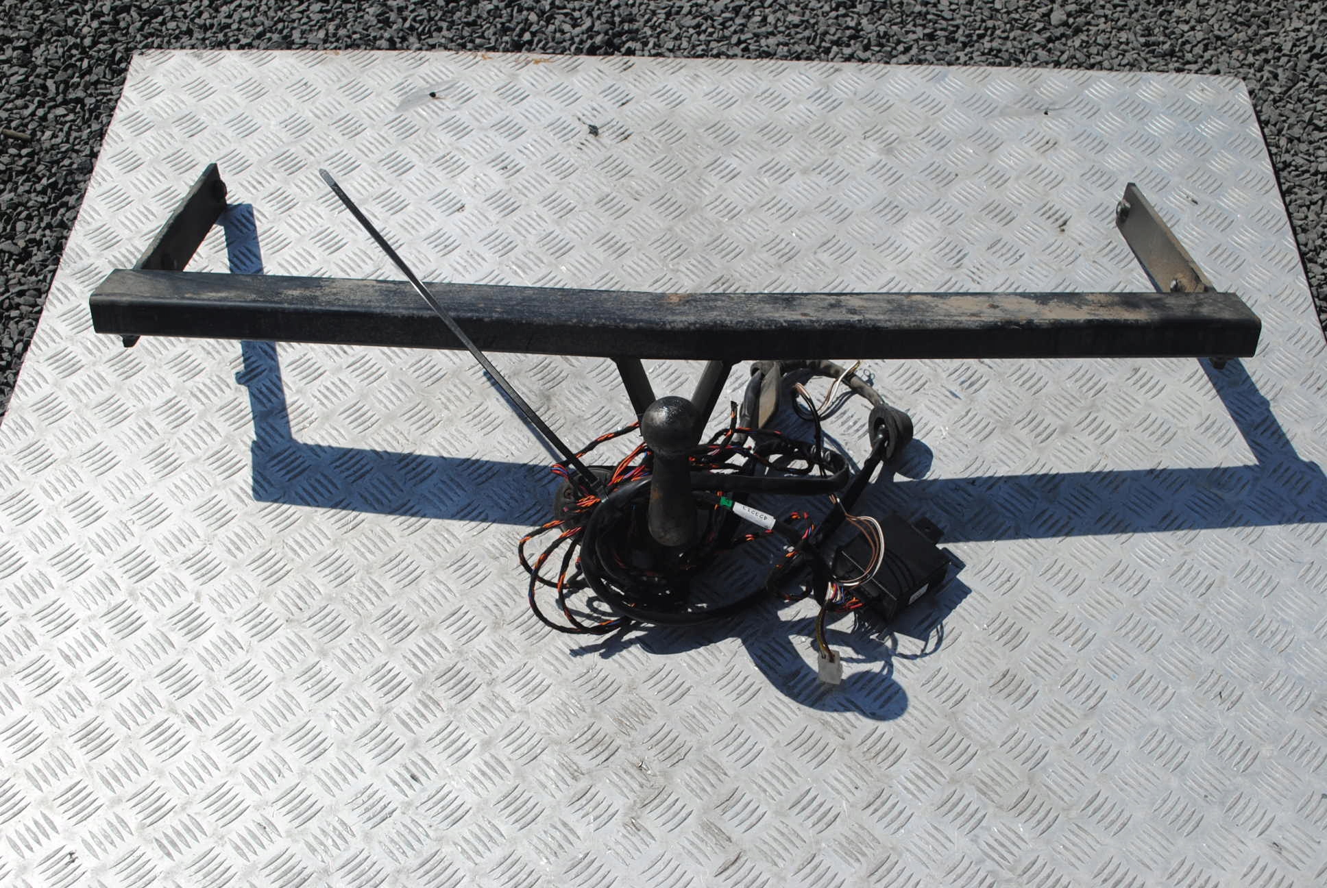 HAK HOLOWNICZY + MODUŁ VW GOLF V PLUS Rodzaj kuli Stała