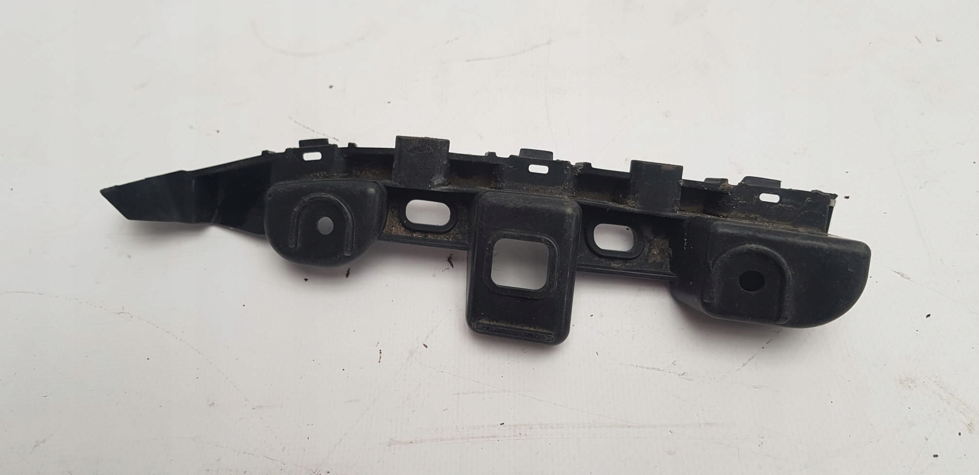 VW PASSAT B7 10- left bumper bracket front