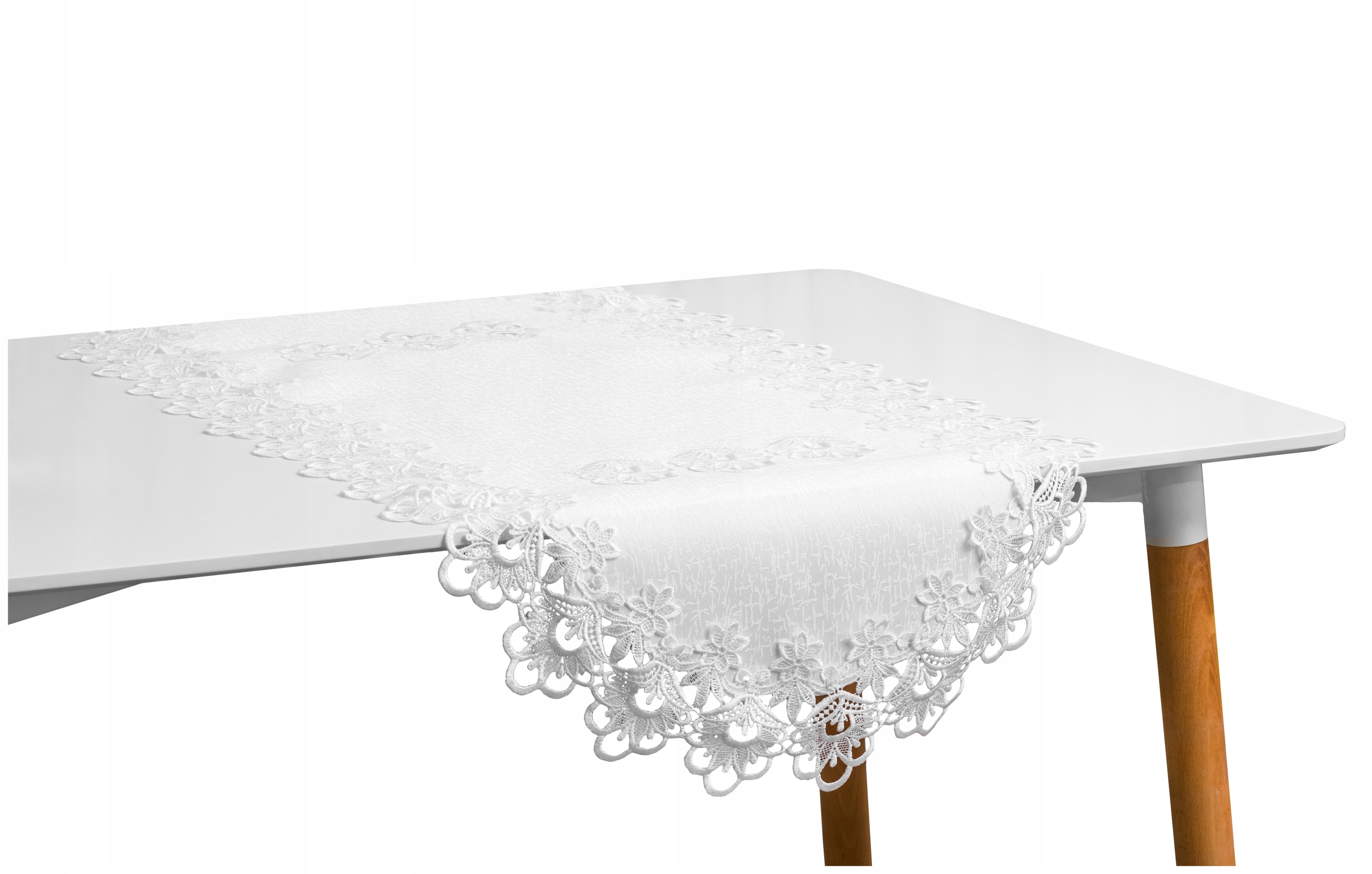 

Obrus Bieżnik Serwety Serweta 60x120 Gipiura Kolor
