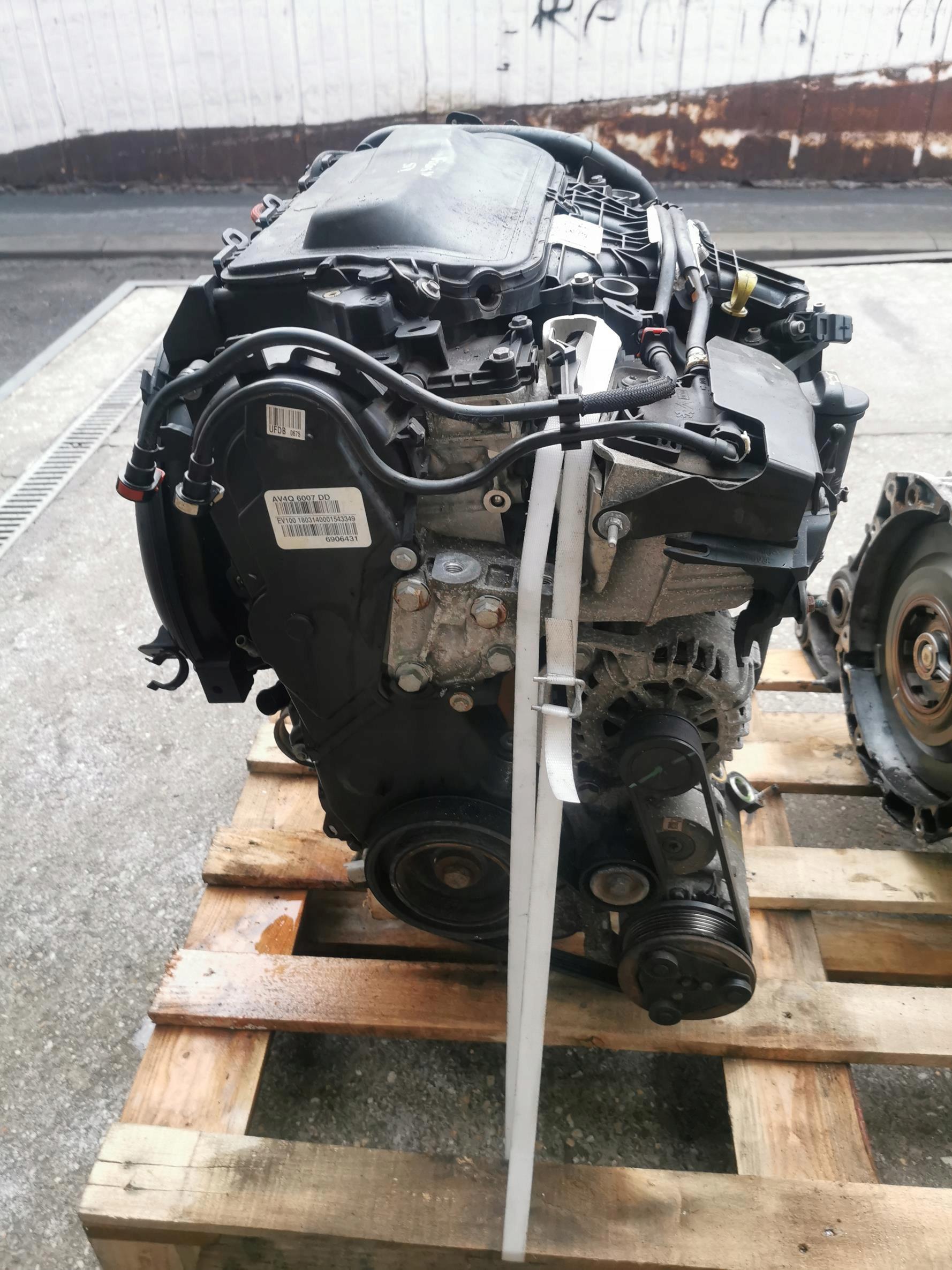 engine complete FORD FOCUS MK3 2.0TDCI 140KM UFDB