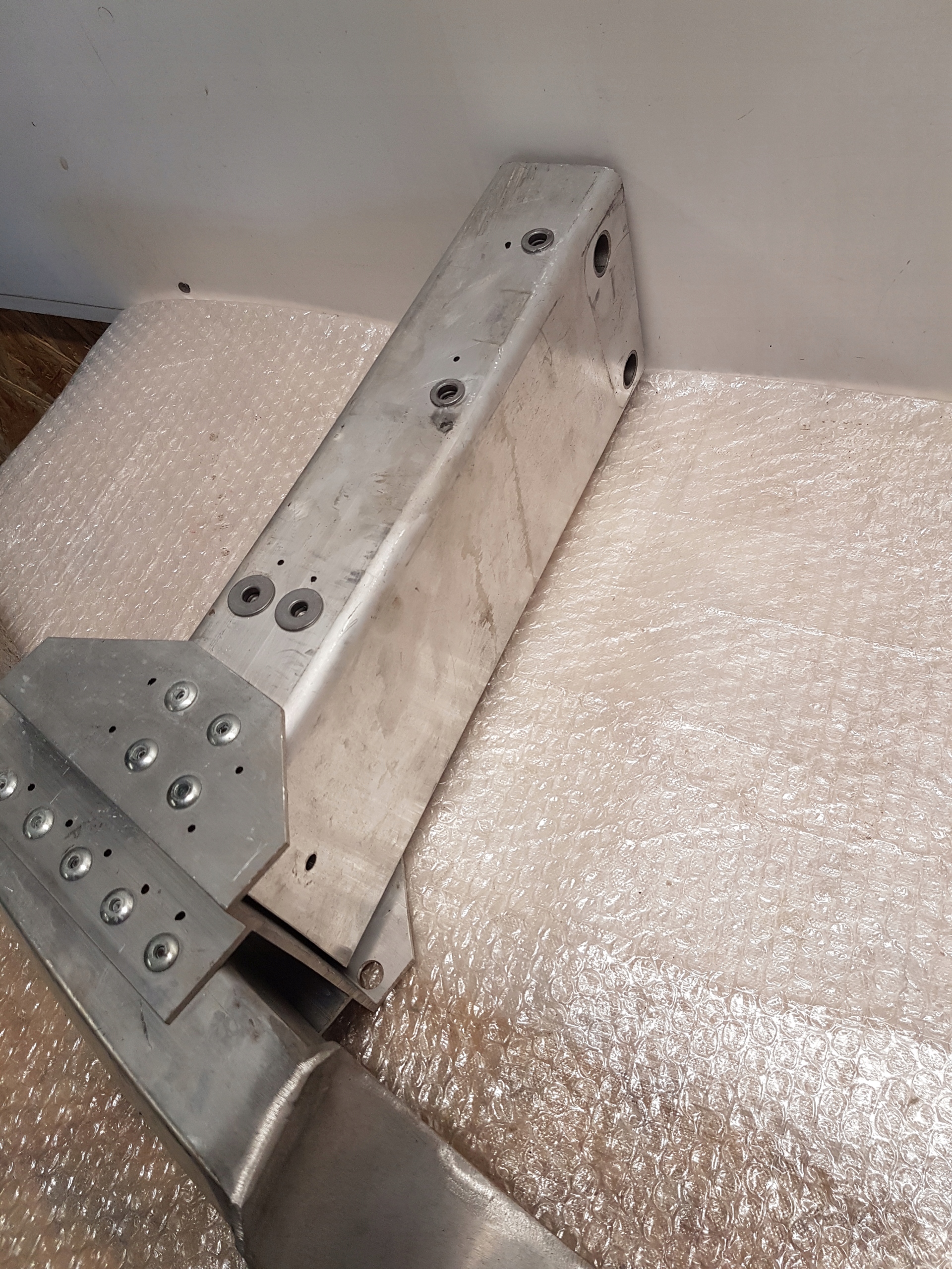 sider rear MASERATI MC20 6701583290