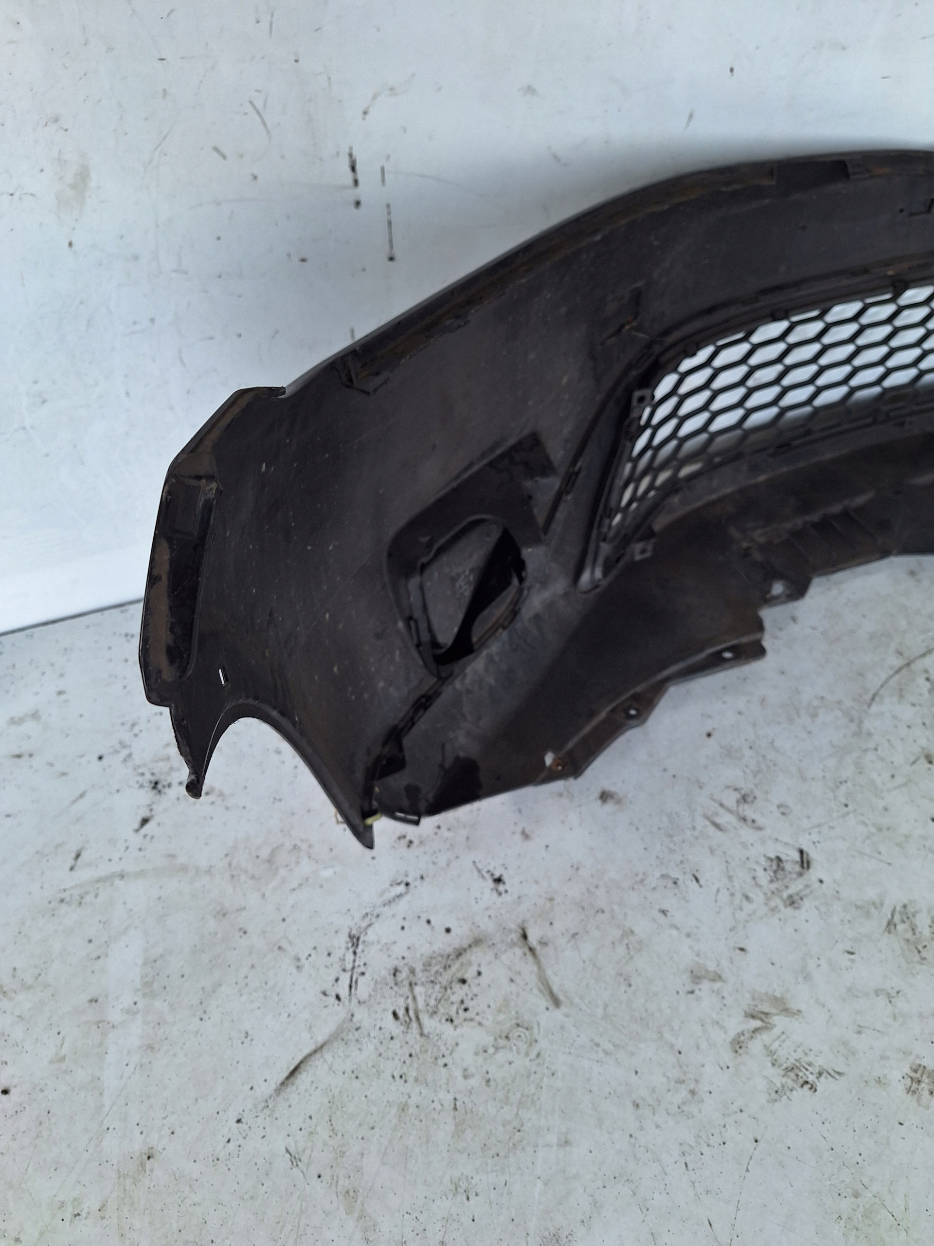 HONDA CIVIC VIII UFO 05-08 bumper