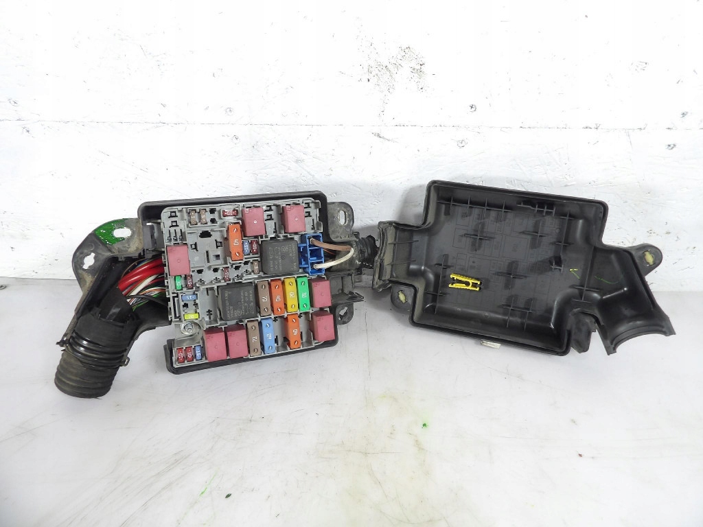 FIAT TIPO 1.4 Module fusibles 52102541