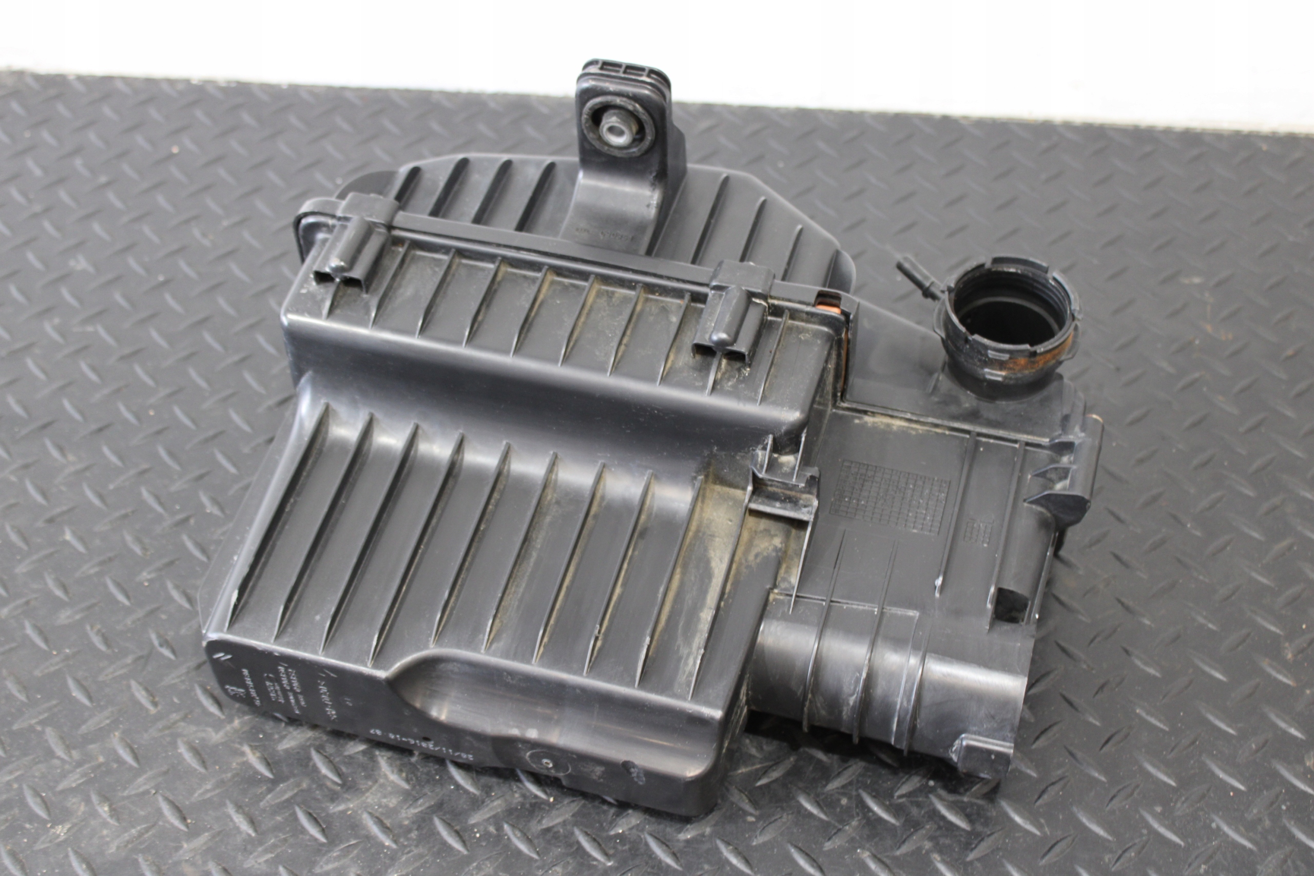 Gehäuse filter luft 9670851880 CITROEN C3 III 3