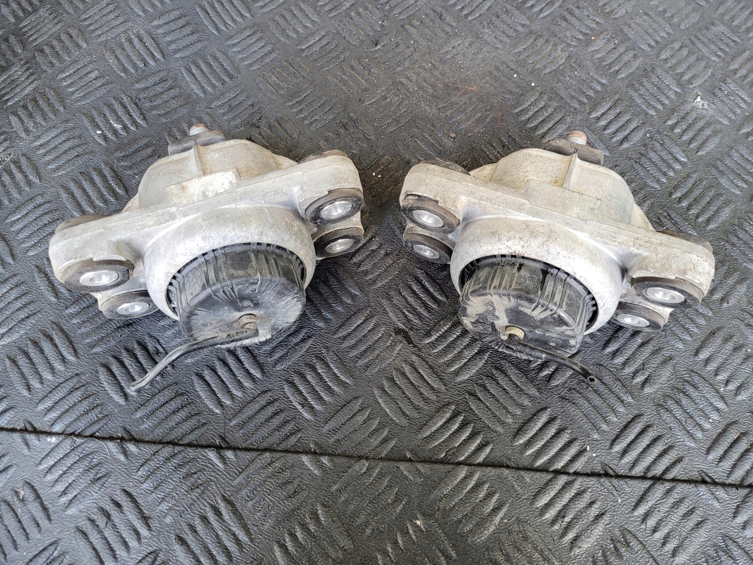 engine mount RANGE ROVER VOGUE L405 3.0 D