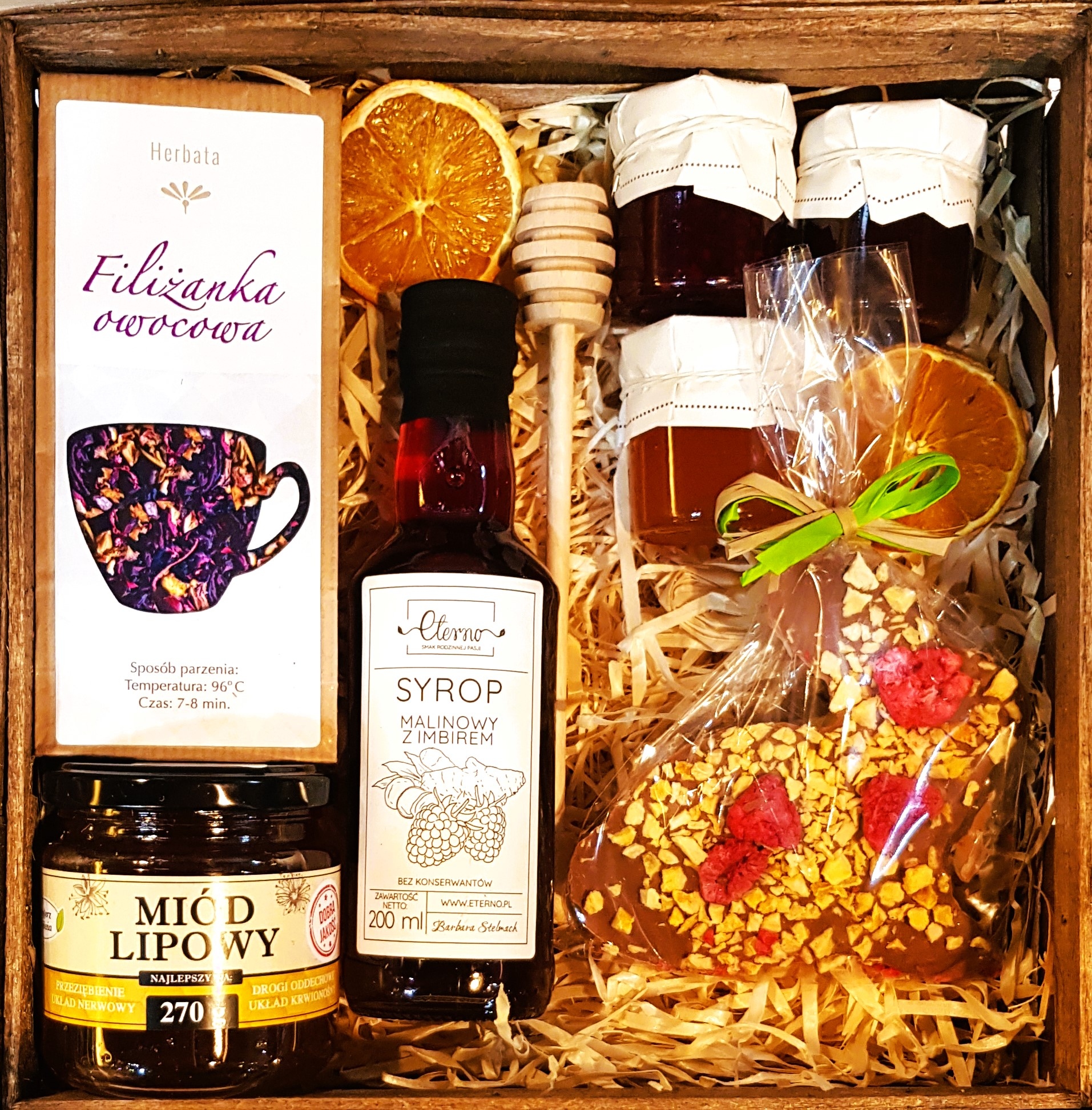 KOSZ PREZENTOWY PREZENT MIÓD HERBATA ZAJĄC KONFITU