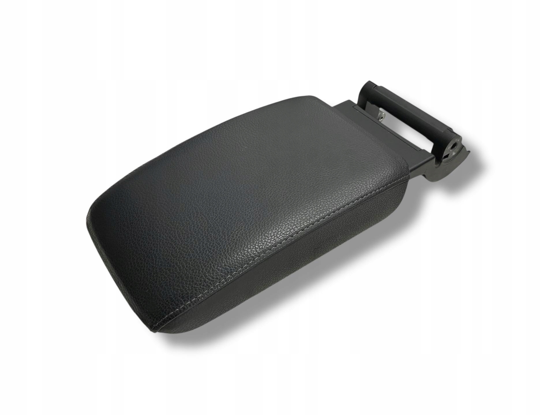 armrest tunelu srodkowego Volkswagen Scirocco 3 facelift 2014