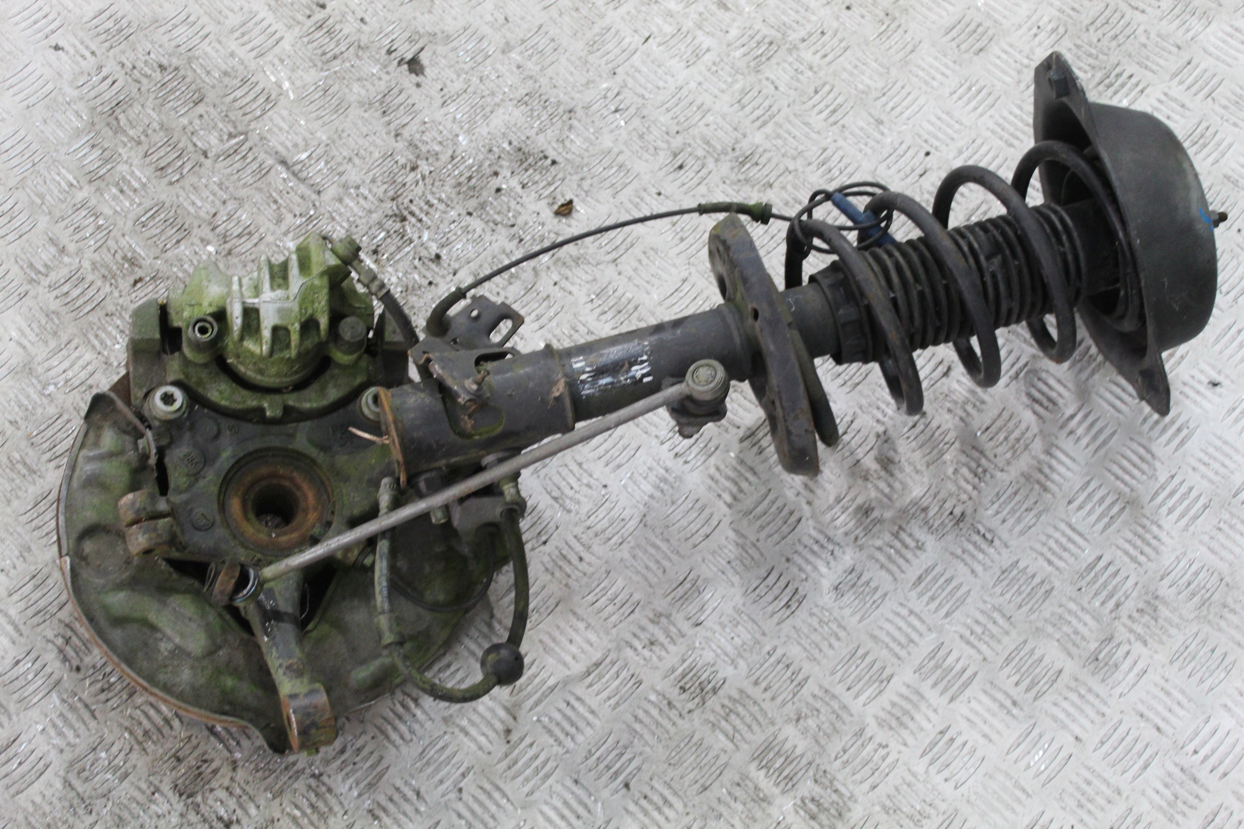 swing right front shock absorber PEUGEOT 508 and