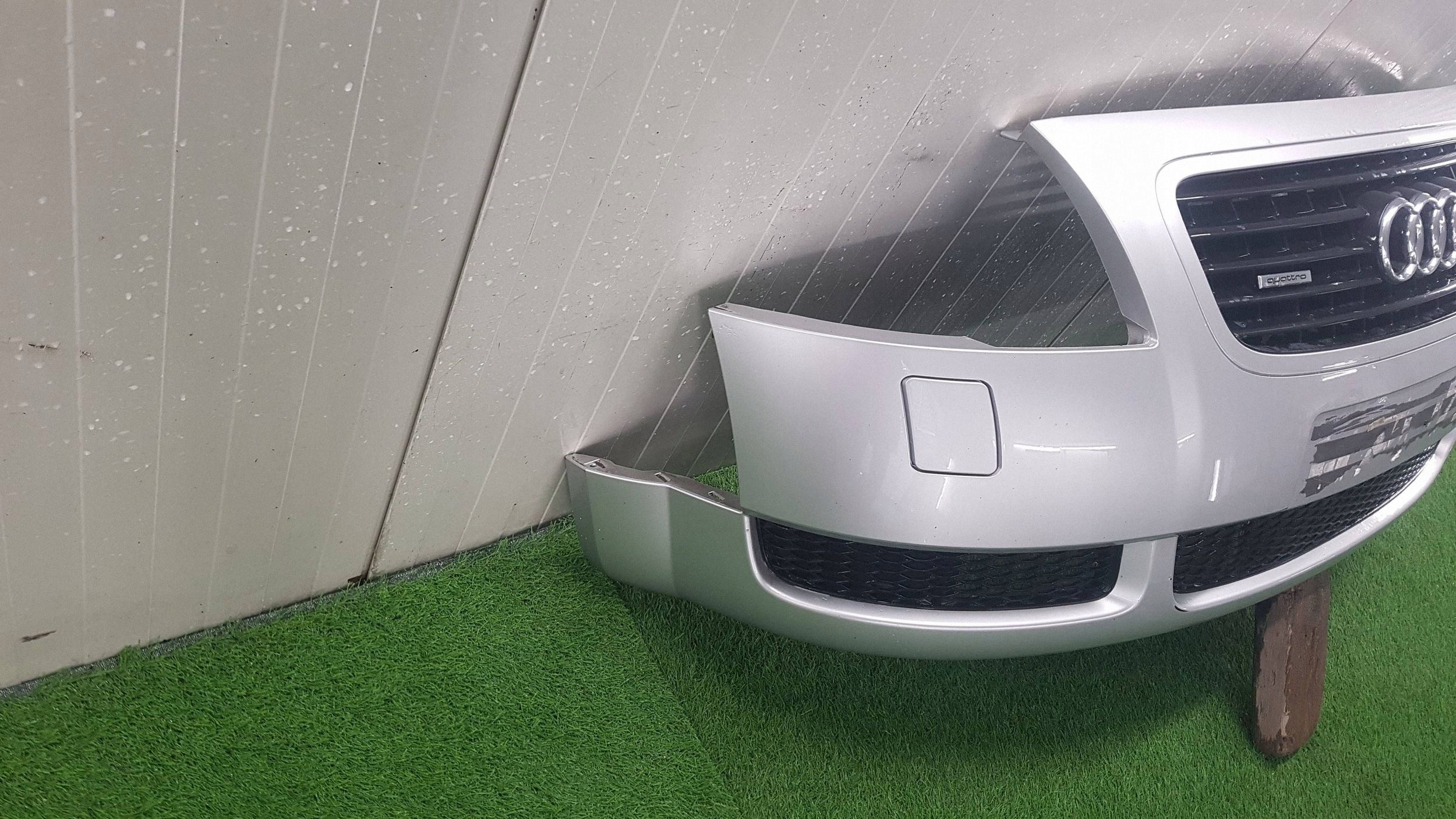 bumper front AUDI TT 8N 98-06 LAK LY7W washers NIEKLEJONY