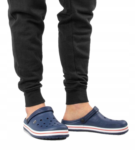 KROKSY LEKKIE CHODAKI OGRODOWE PIANKOWE KAPCIE 45 Oryginalne opakowanie producenta folia