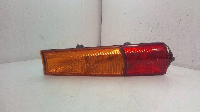 фонарь правый subaru JUSTY III G3X