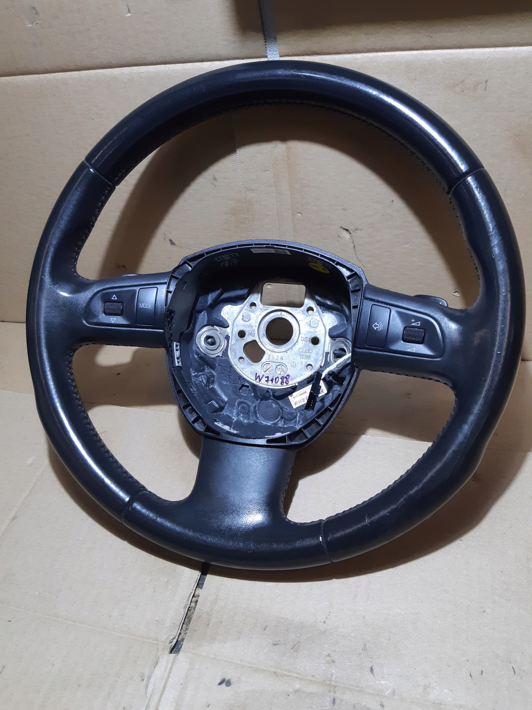 AUDI A8 D3 steering wheel, TROJRAMIENNA with shifting leather 4F0419091AQ