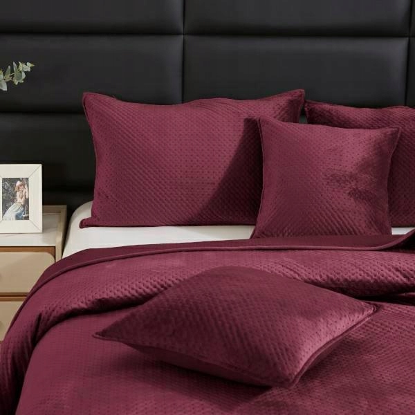 Velurová přikrývka 200x220 Maya bordó, geometrické křížky I24