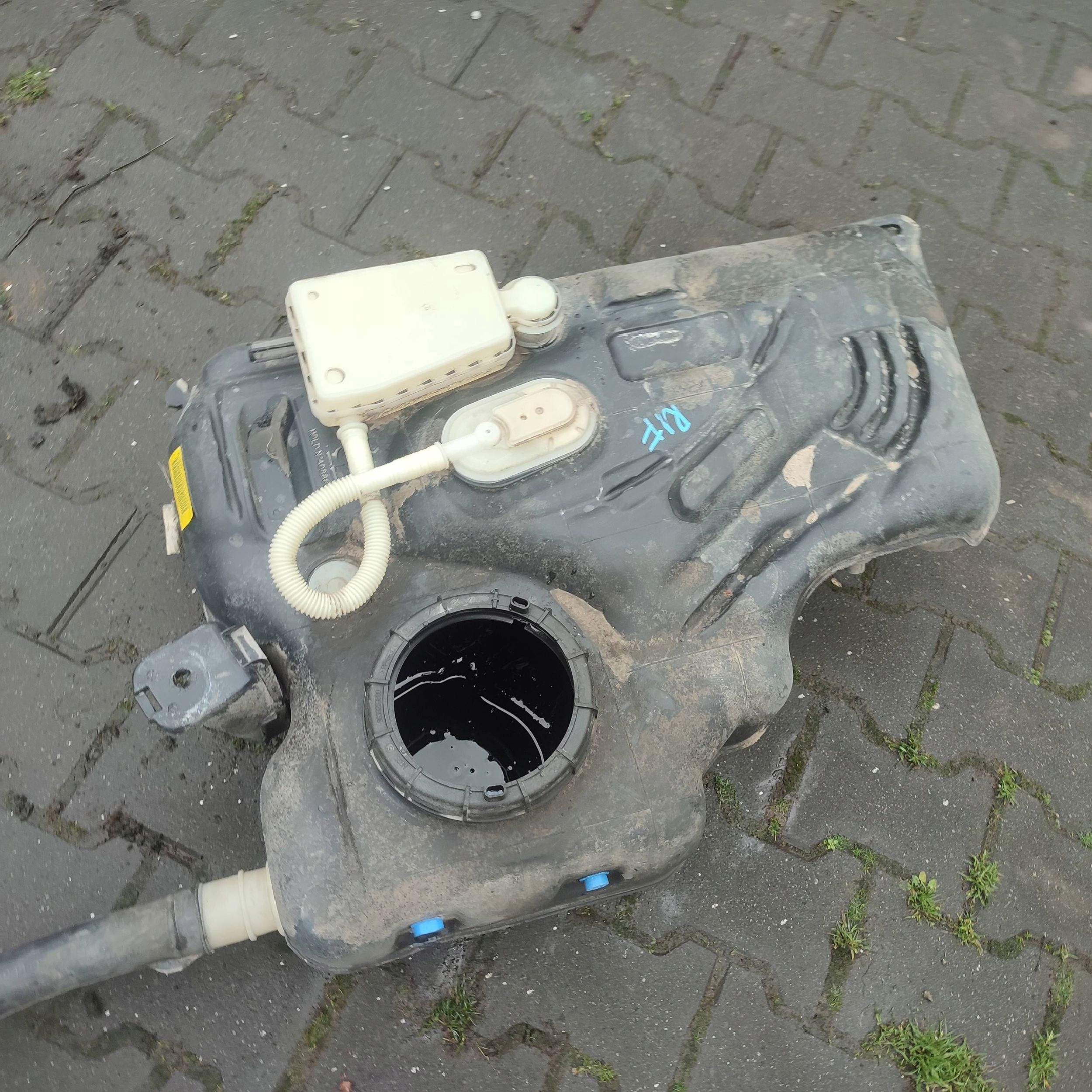 tank Peugeot Rifter 9823357580