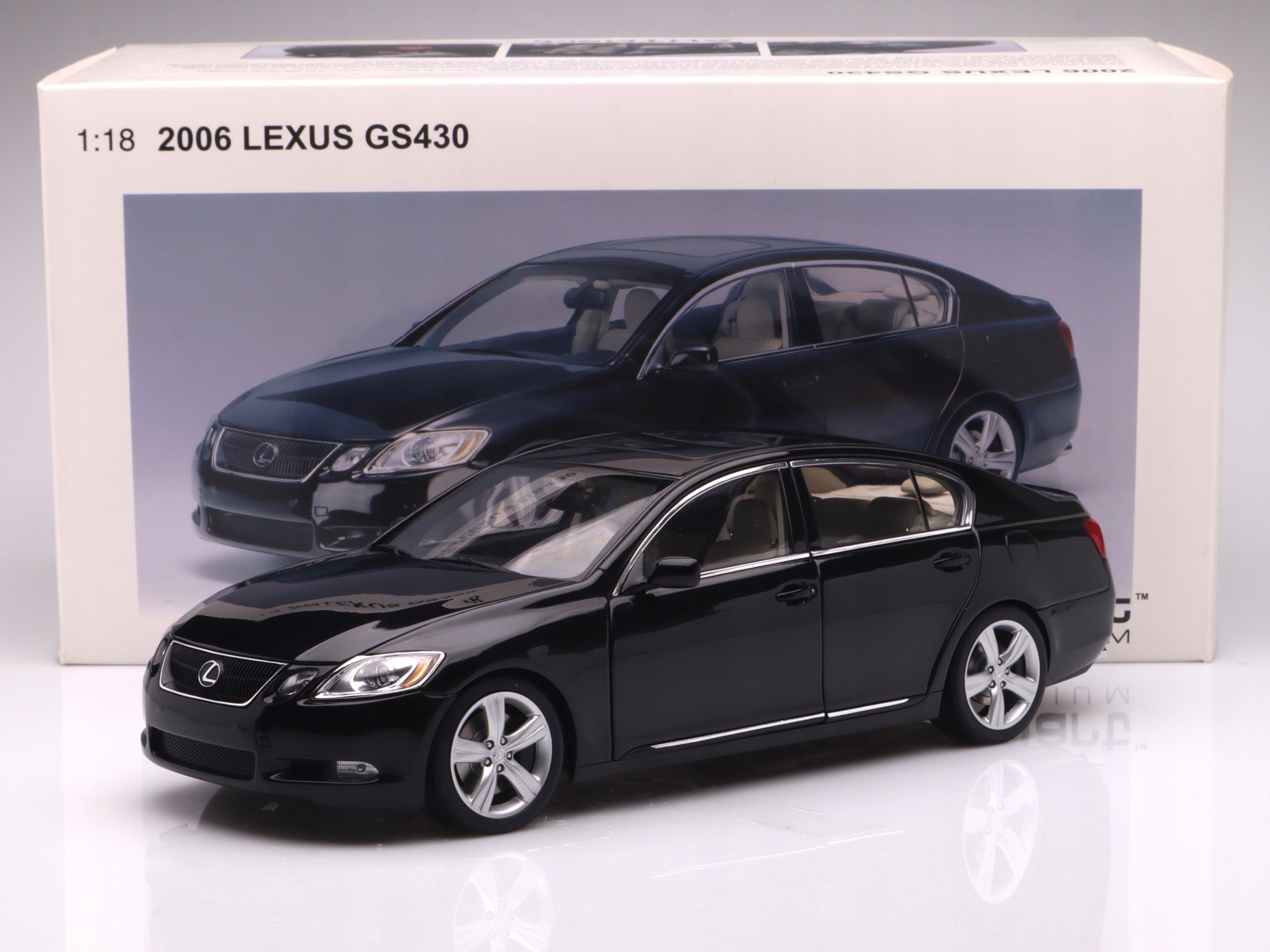 Lexus GS430 2006, black onyx AUTOart 1:18