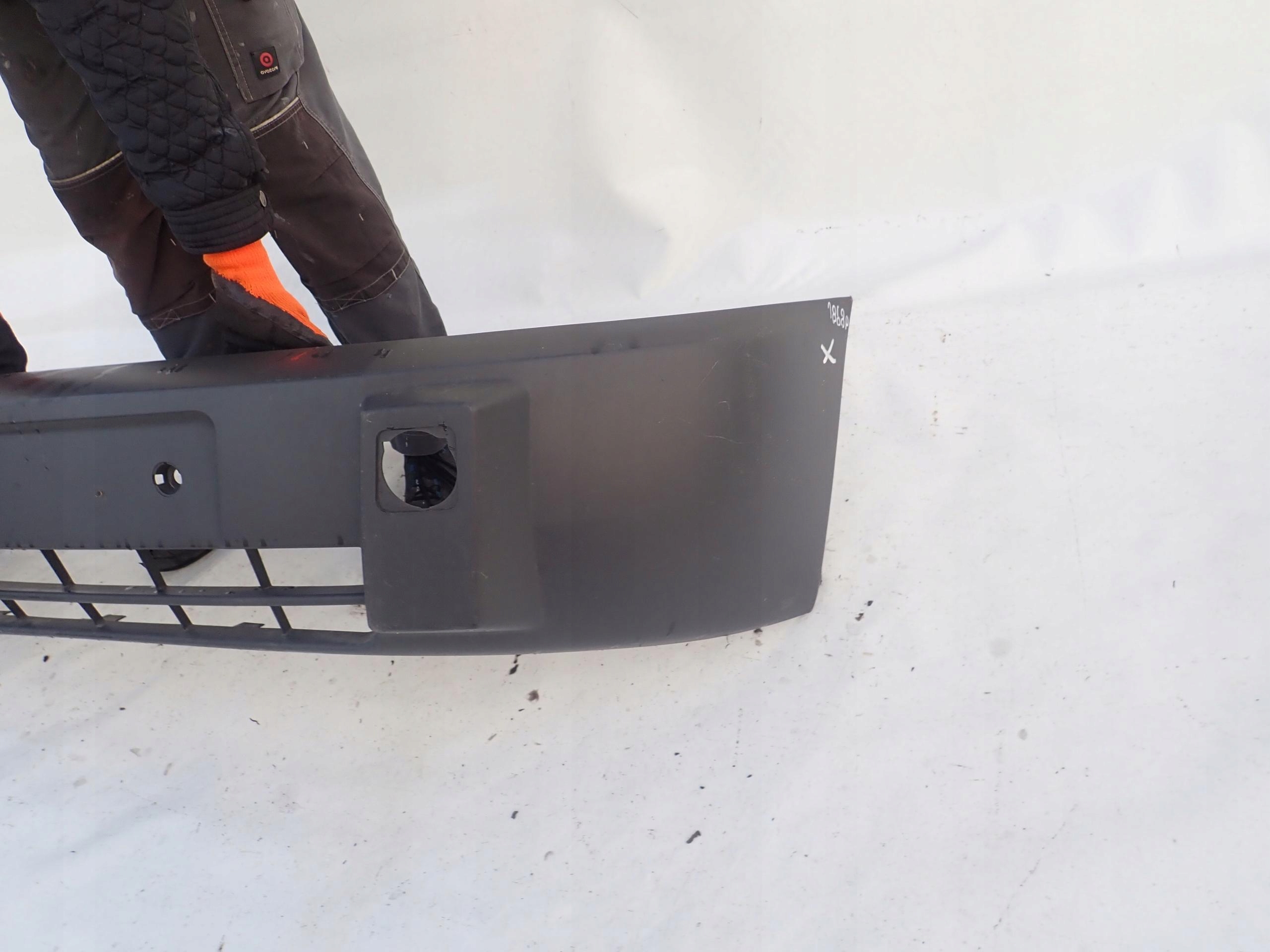 FORD TRANSIT CONNECT and 1 02-06 bumper front