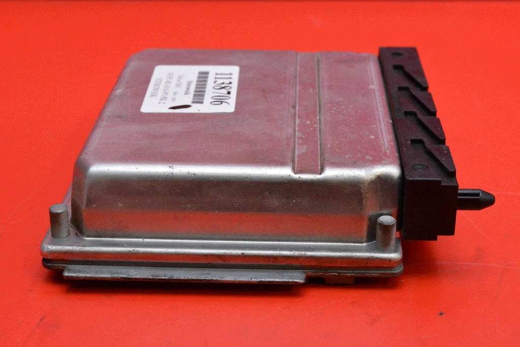 centralina computer motore 08677708 VOLVO S60 1 e 2.4 D5 163 KM 00-04
