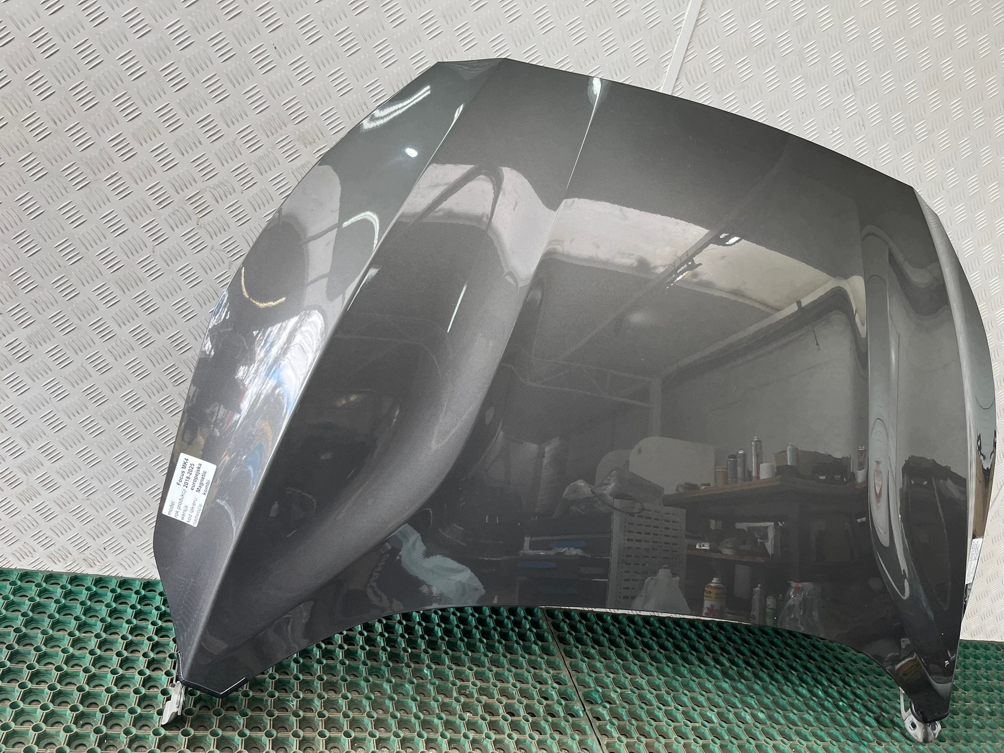 FORD FOCUS MK4 18-22 bonnet below colour ND MAGNETIC GREY