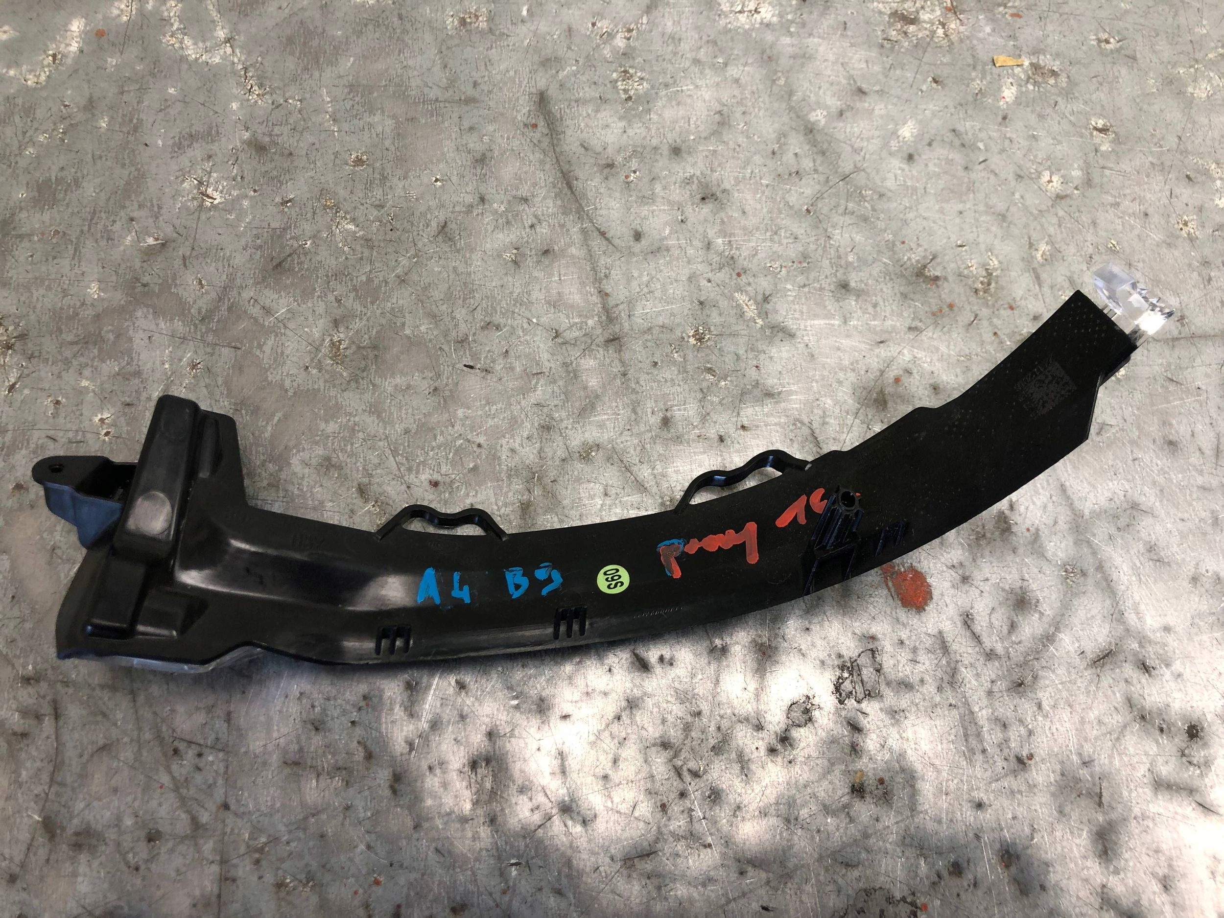 indicator mirrors right AUDI A4 B9 8W0949102