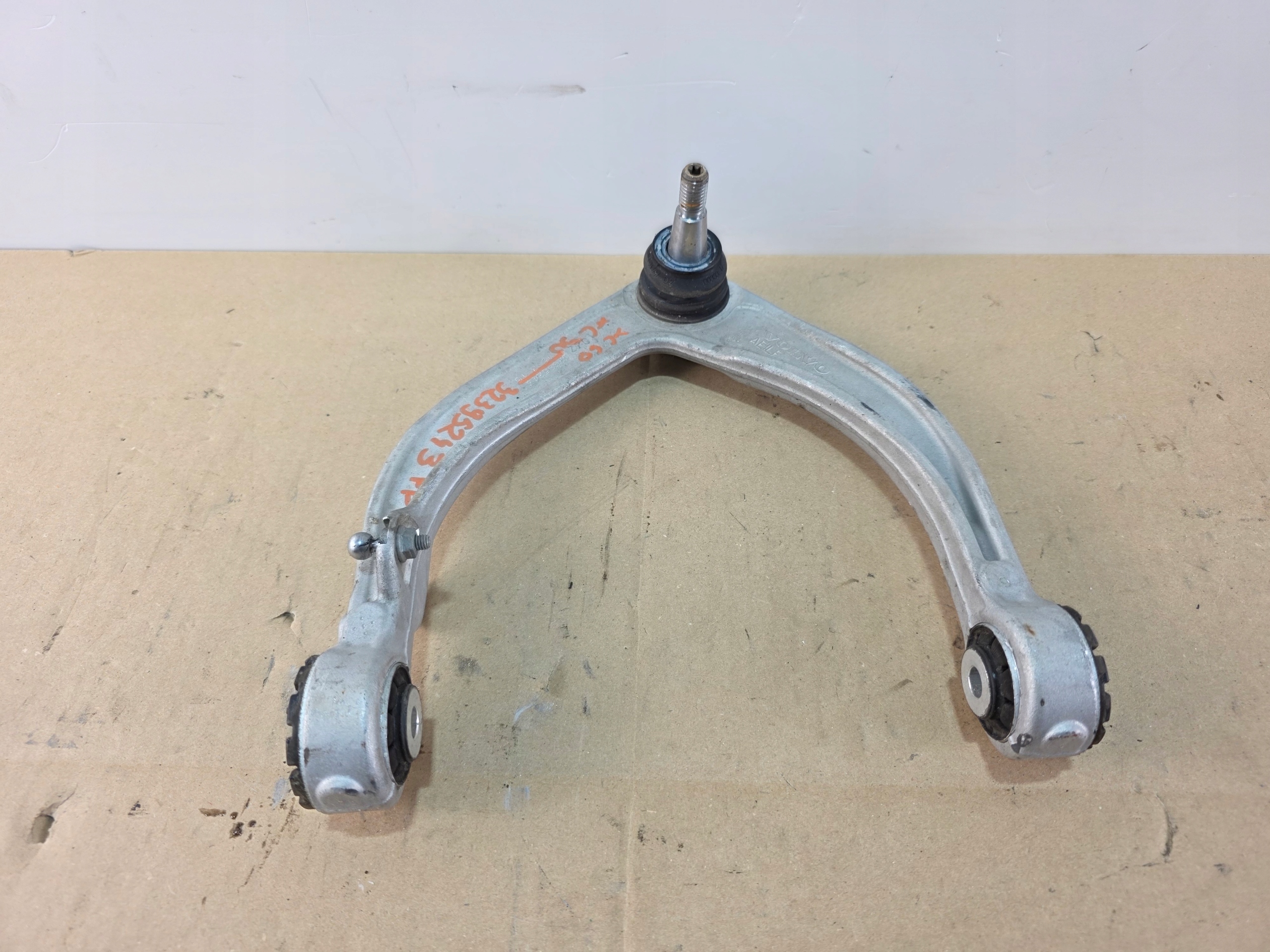 arm upper right front VOLVO XC60 II XC90 II LIFT 32395243