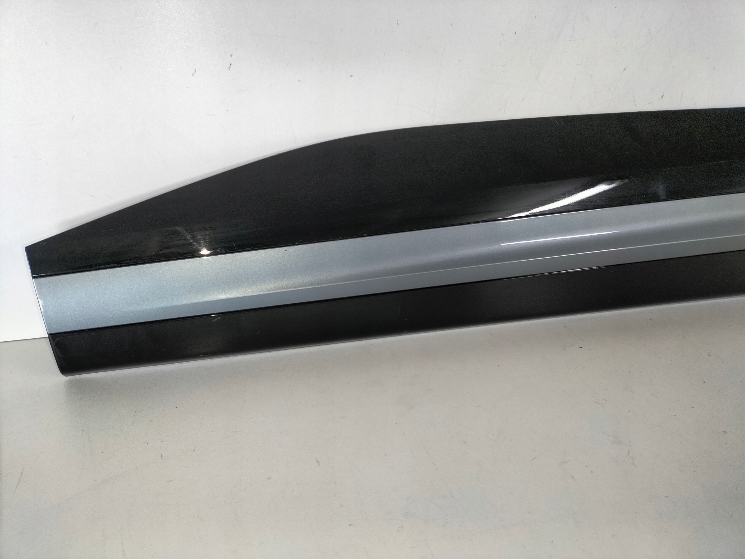 moulding cap door front left KIA SPORTAGE 5 V 21- GT-LINE