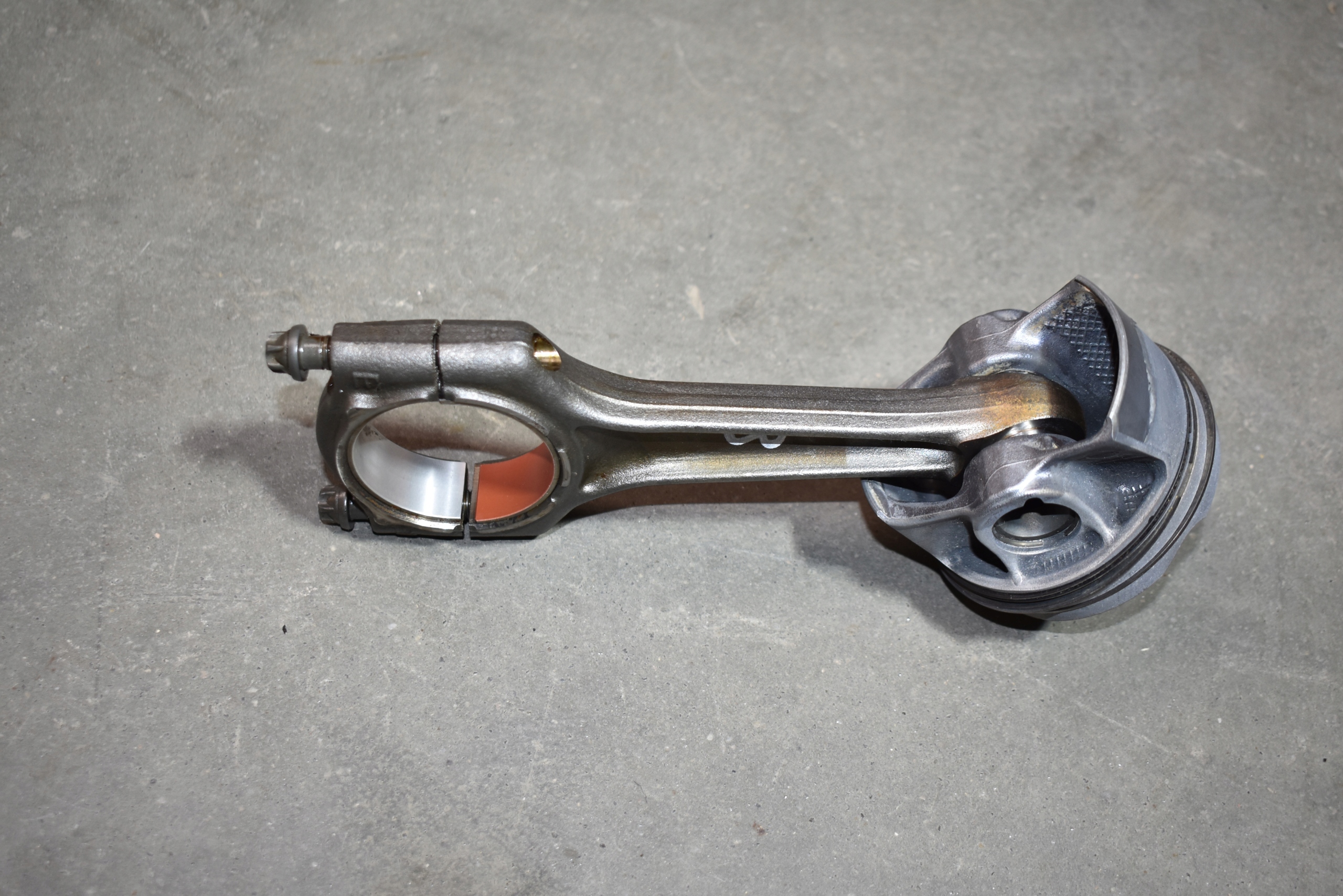 IDEALNY piston + connecting rod BMW G01 G02 G20 B46B20B 1