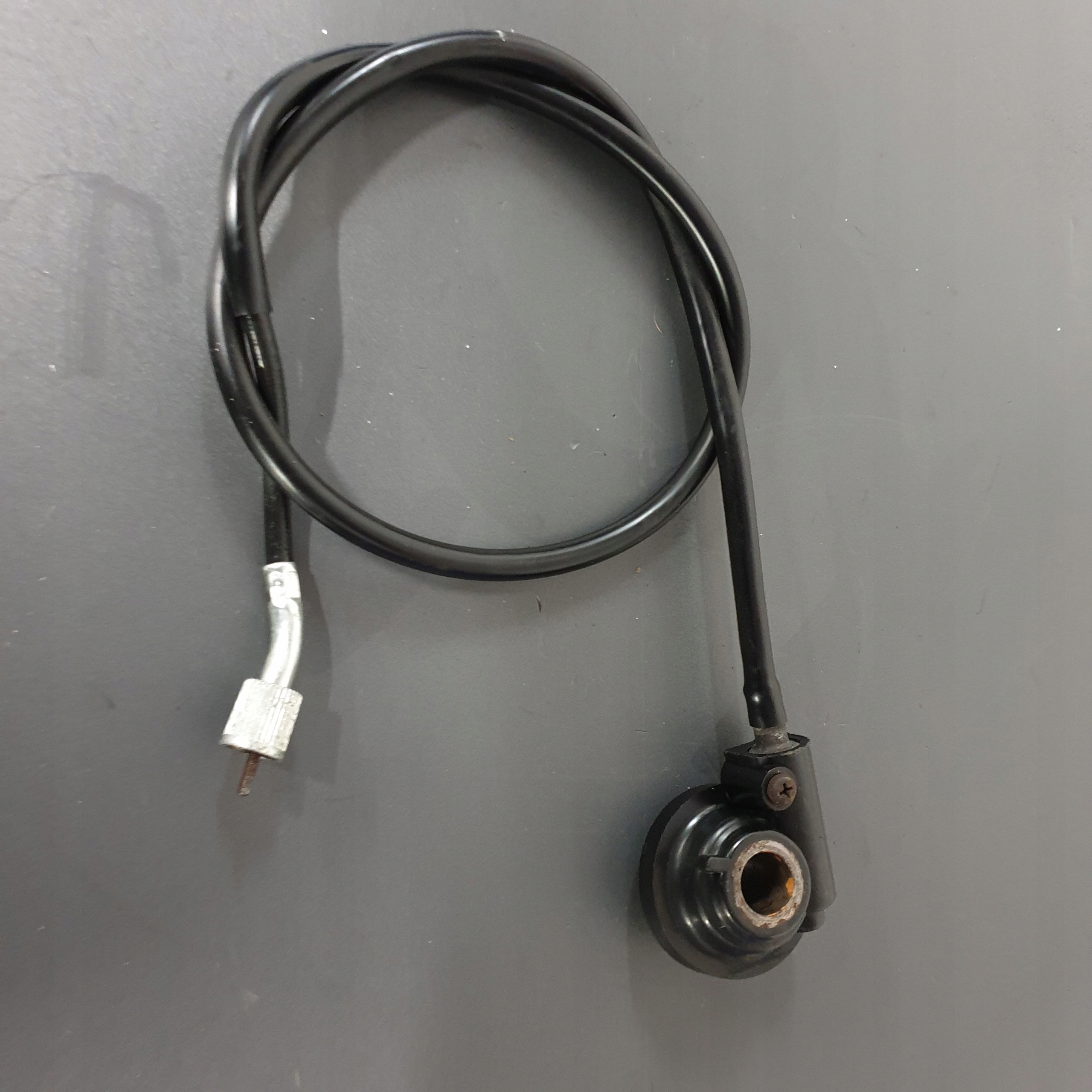 Suzukigsx1100slimak - Suzuki GSX 1100 F GSXF 1100 равлик швидкість кабель