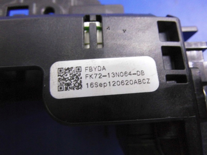 switch MANETKA LAND ROVER DISCOVERY SPORT 14-24R