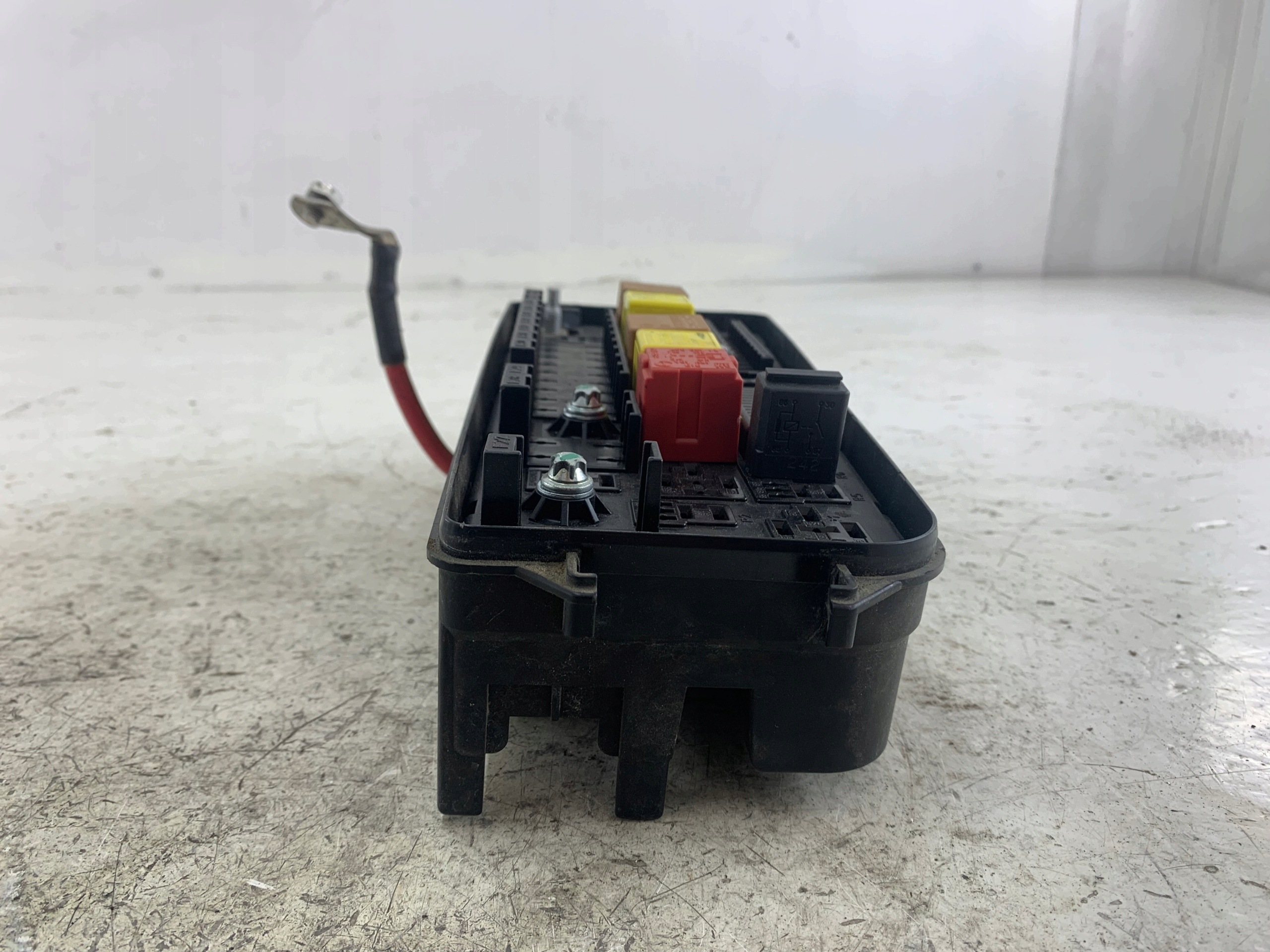 OPEL VECTRA C fuse box 13112920