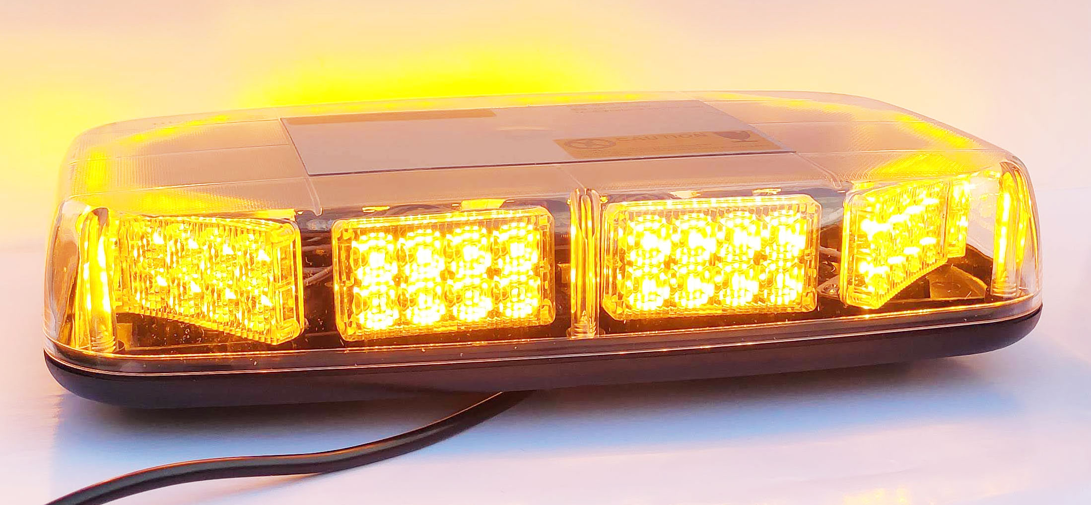 05-10-UN-616-HT - Петух сигнальная лампа 12/24V ECE R65 LED плоский