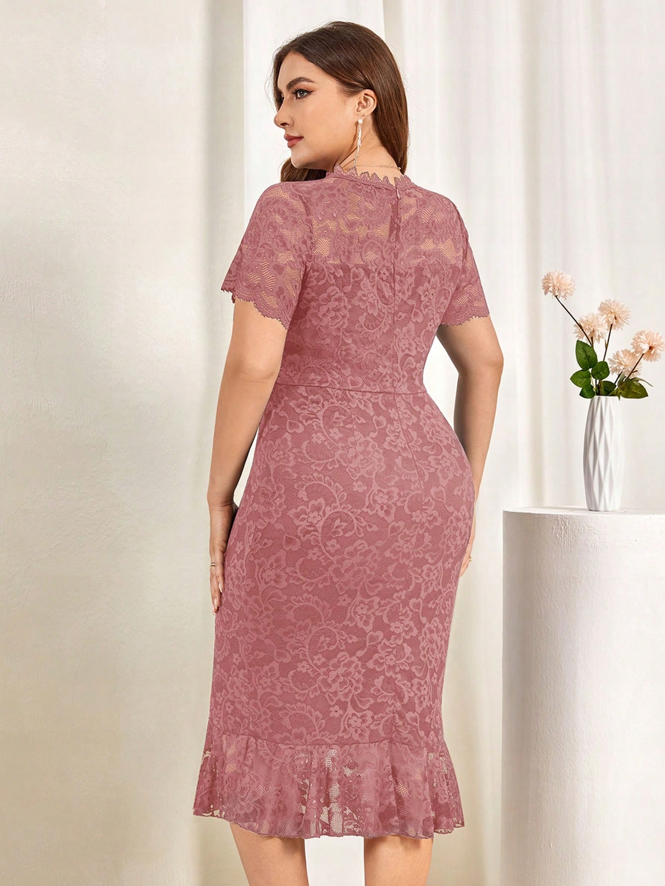 ELEGANCKA SUKIENKA DAMSKA KORONKOWA WIECZOROWA MIDI WYGODNA WIOSENNA Wzór dominujący kwiaty