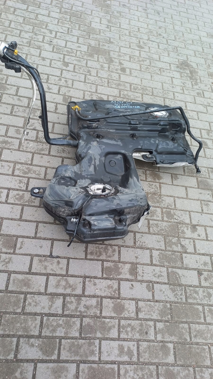IDEALNY TANK AUDI S7 C7 4.0TFSI LIFT 1