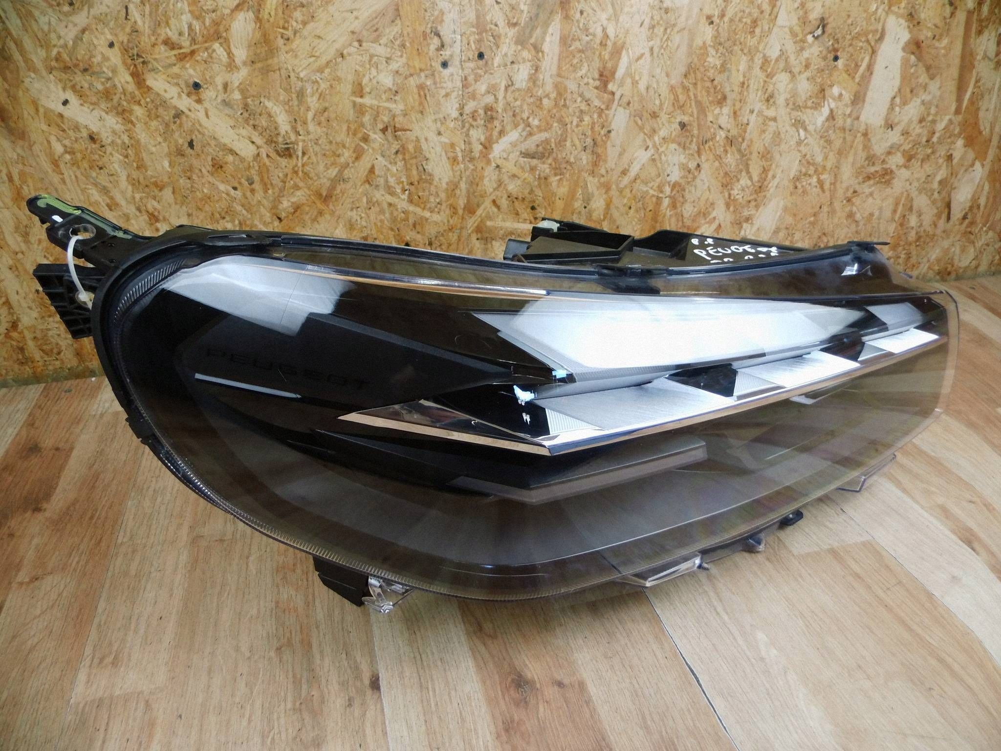 Peugeot Expert / Traveller 2024+ LIFT light right front front right