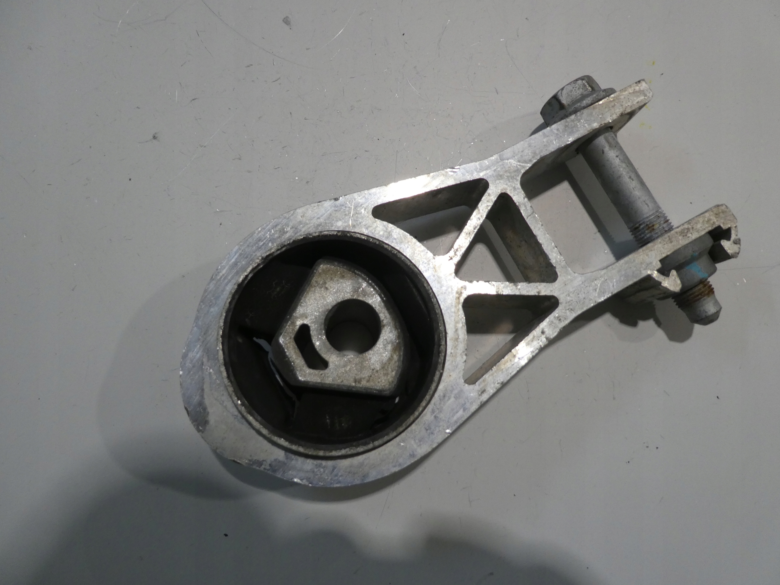 engine mount FIAT DUCATO III 01380041080