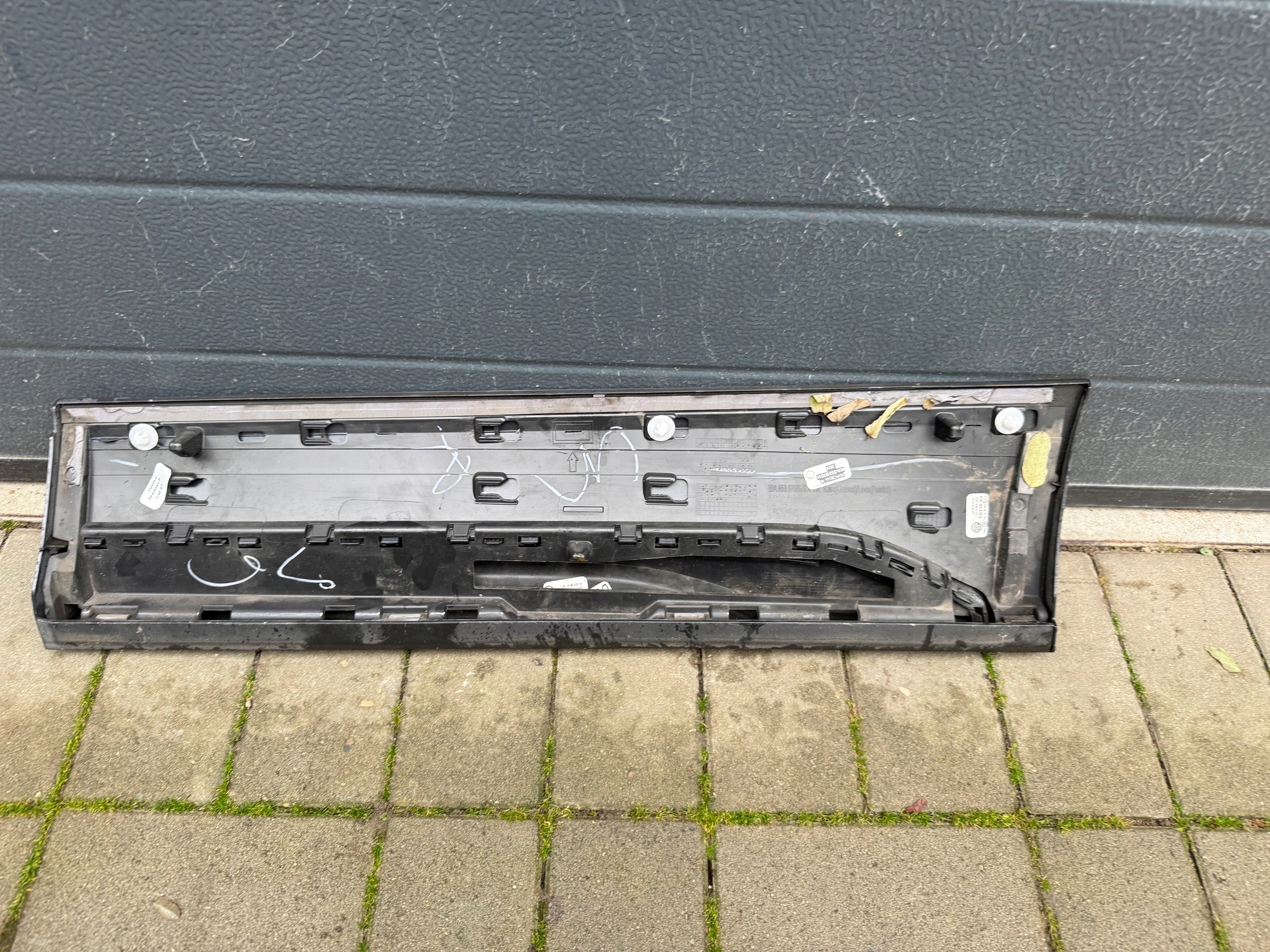 Audi Q5 II moulding door rear part right 80A853970