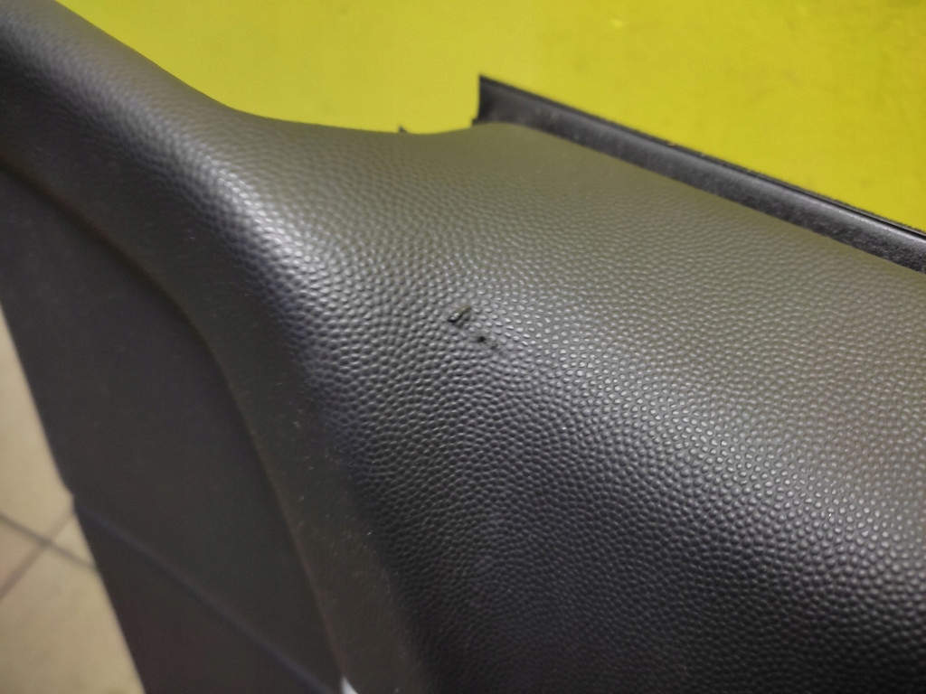 OPEL VECTRA C KOMBI upholstery door right front