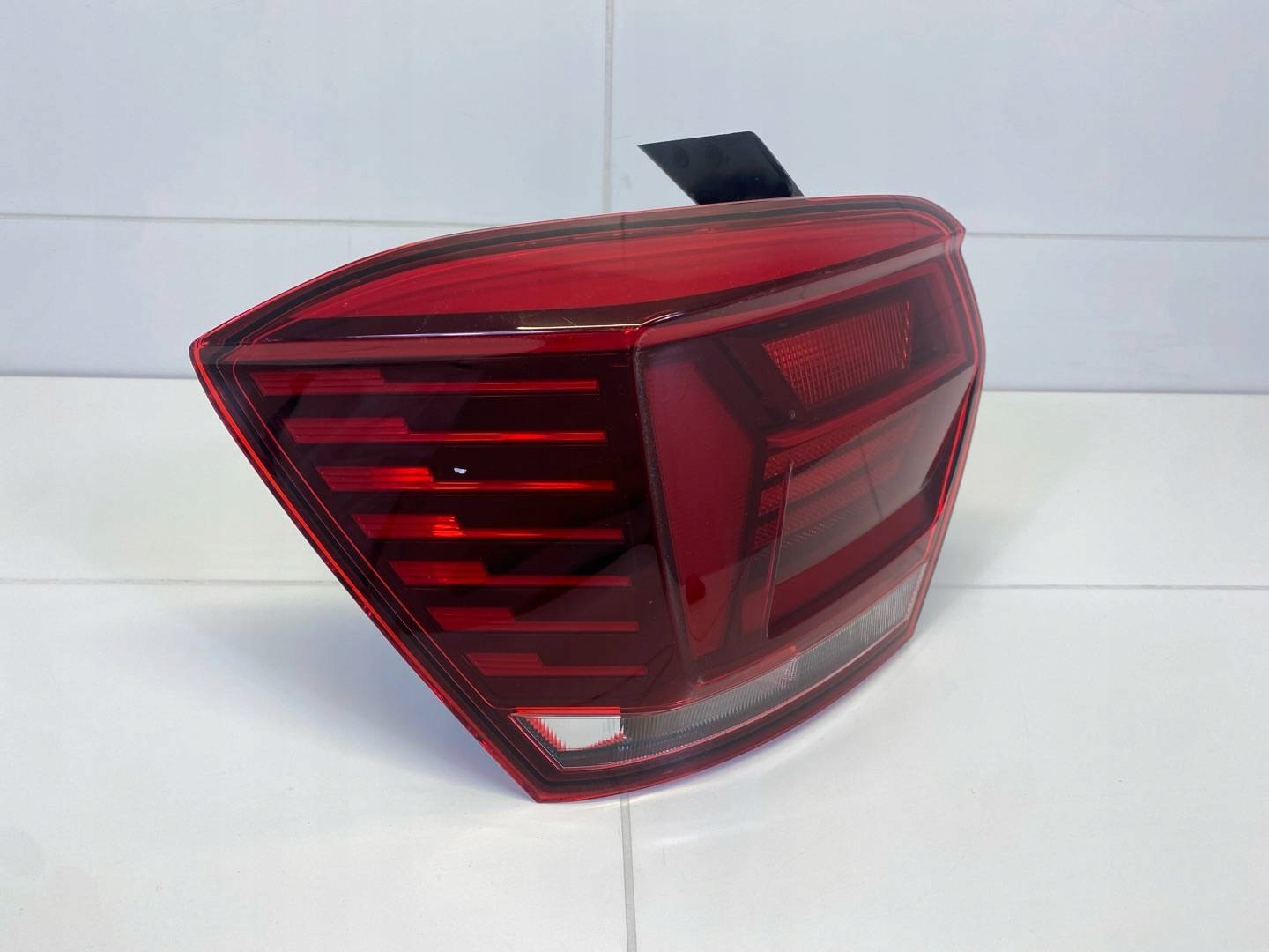 light rear left side Volkswagen Polo 6 2020 2G0945095B