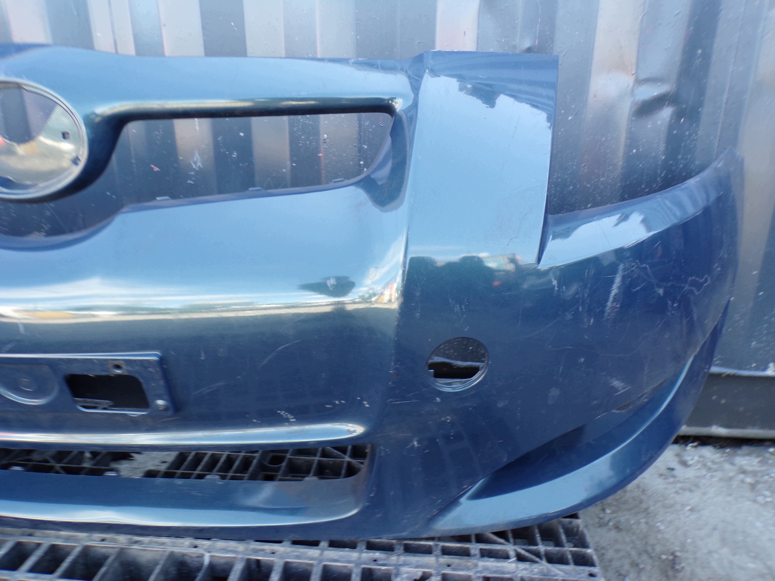 front bumper front TOYOTA AURIS 1 and (R1)