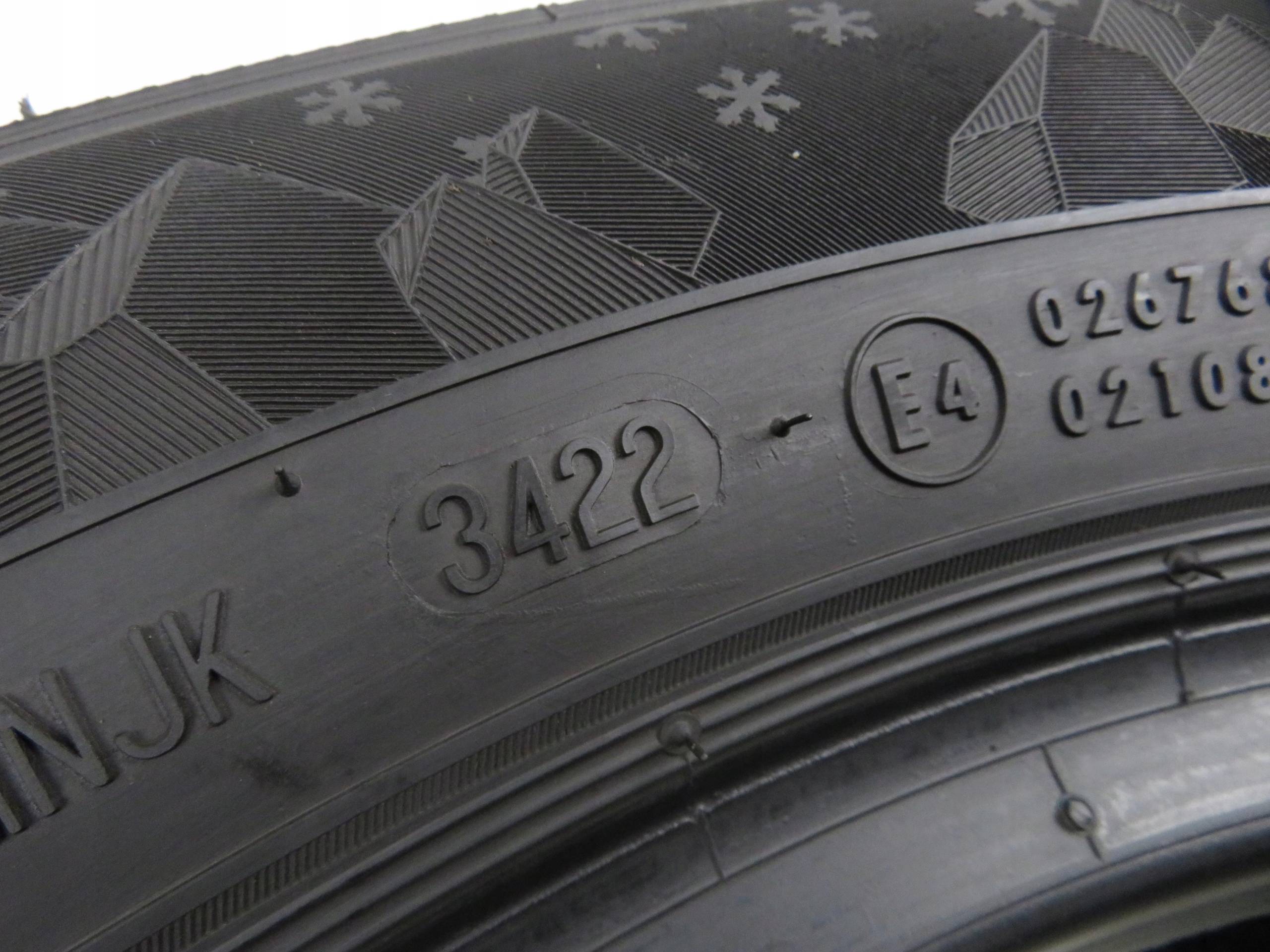 2x 195/60R16 OPONY ZIMOWE Semperit Speed-Grip 5 89H Rok produkcji 2022