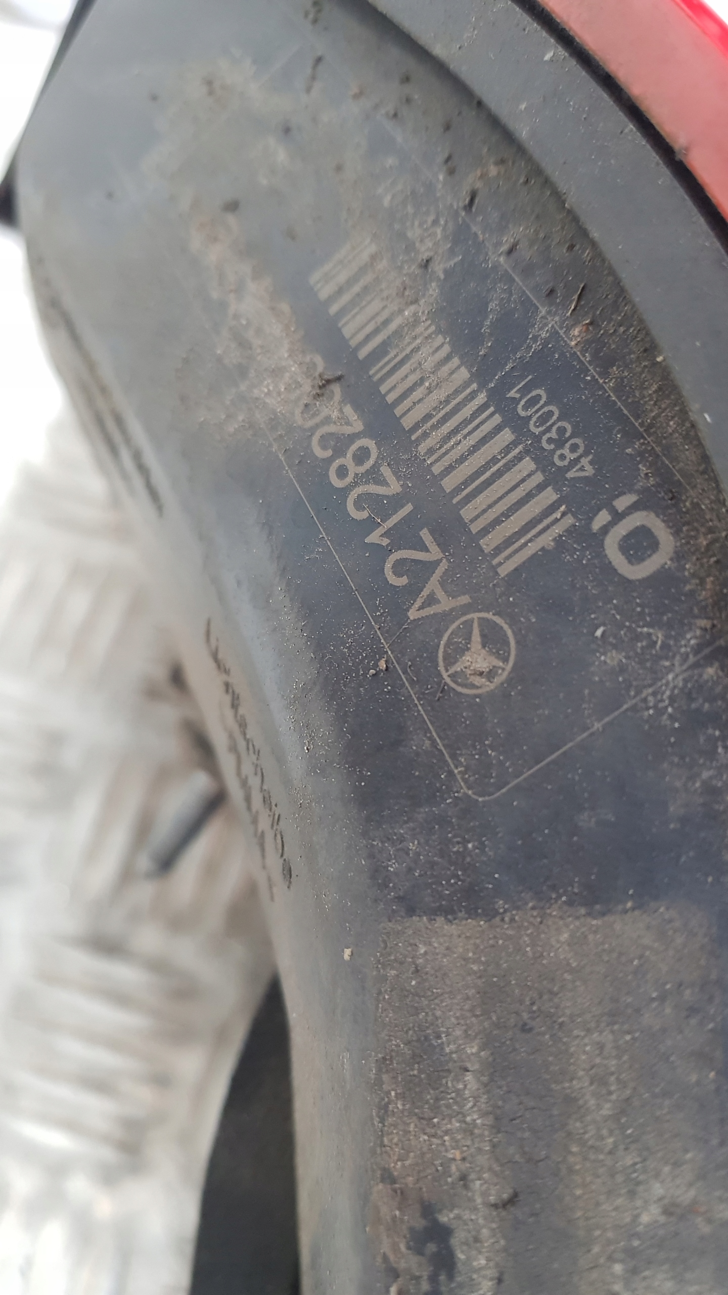 MERCEDES W212 light left rear part sedan