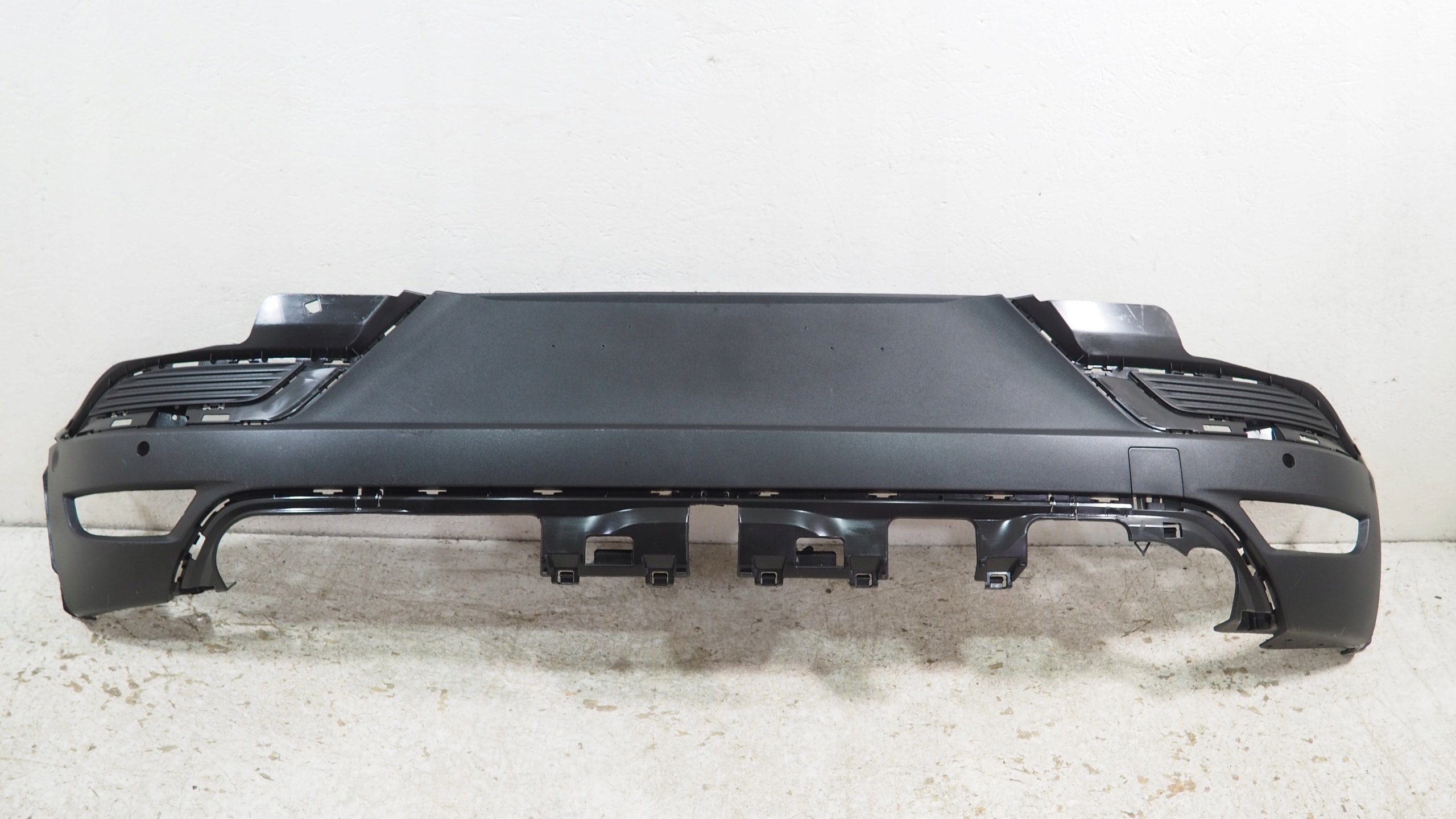 Renault Captur II spoiler accessori Paraurti posteriore 850B24059R