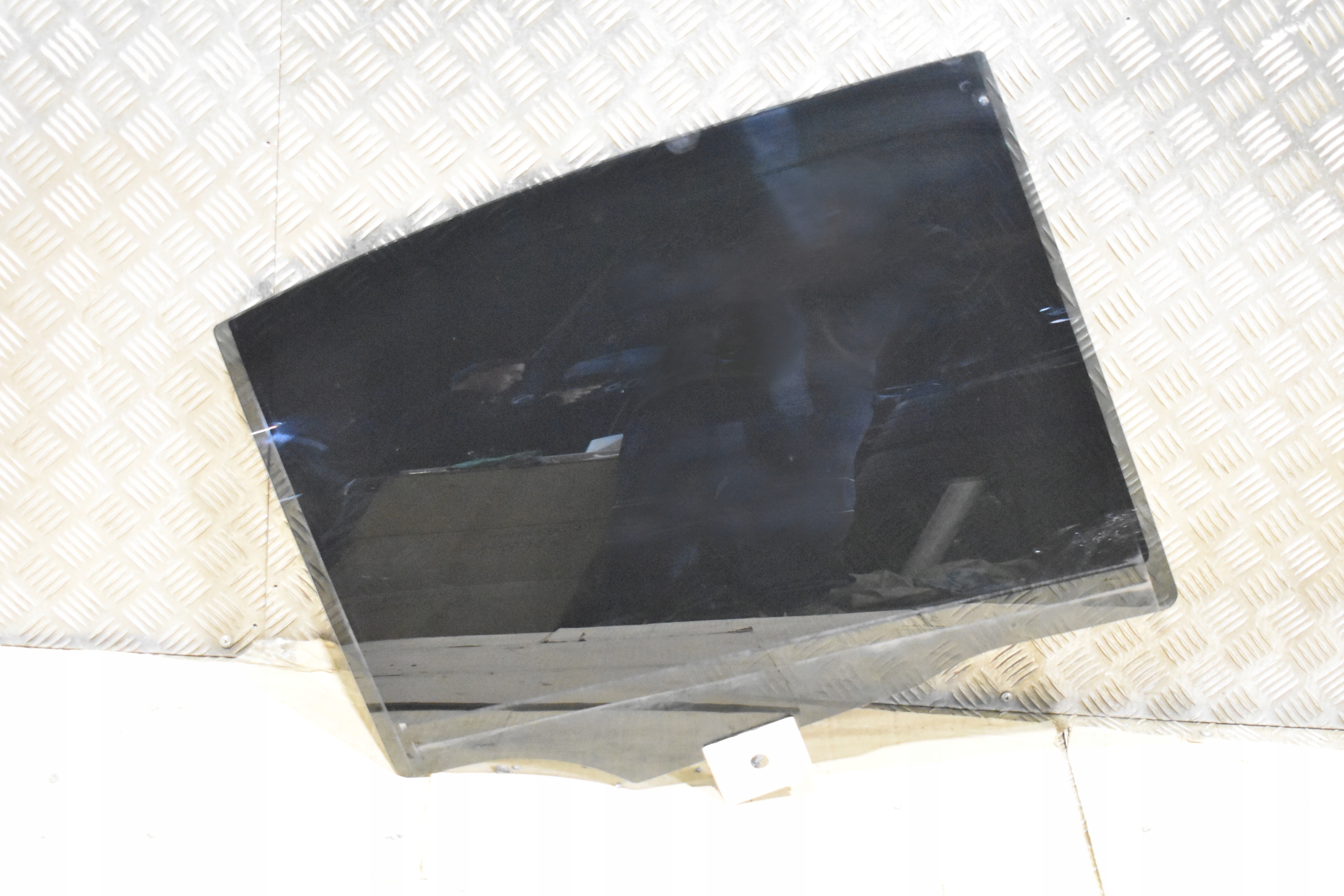 IDEALNA SZYBA DRZWI PODWÓJNA TYLNA PRAWA BMW G11 X2 SZYBA 1