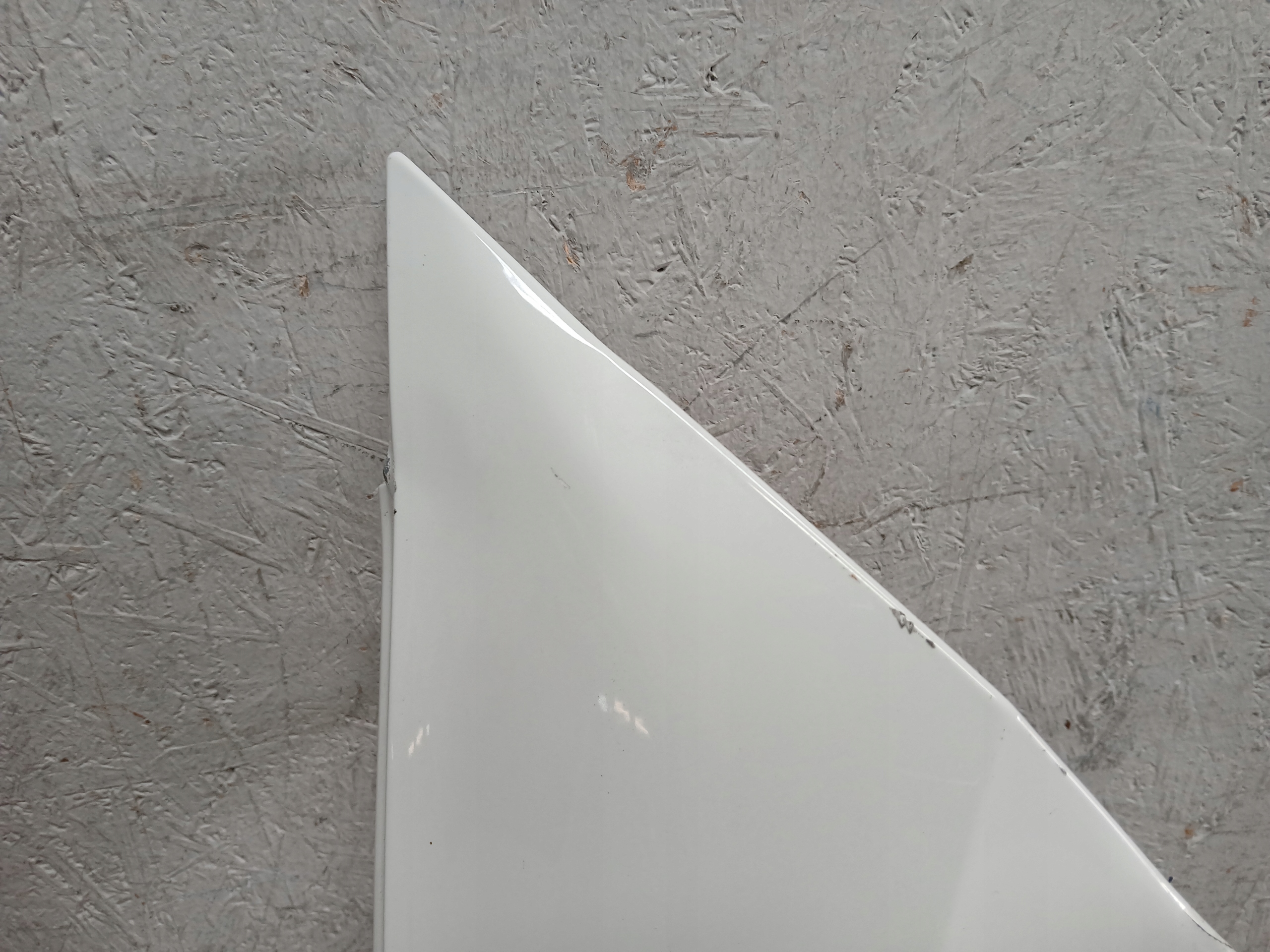 fender front right SKODA ENYAQ