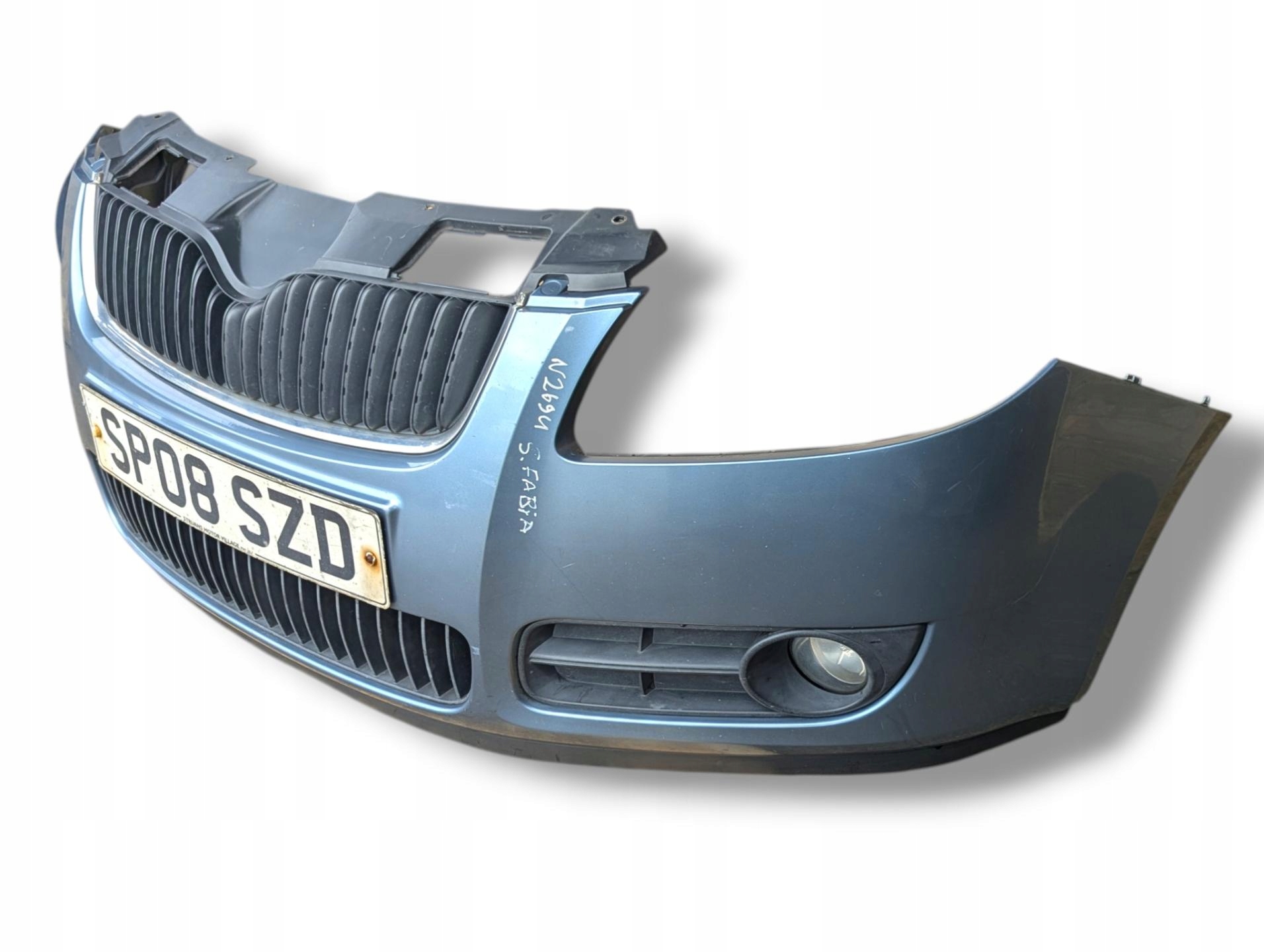 bumper front Skoda Fabia 2 5J 2008 5J0807221
